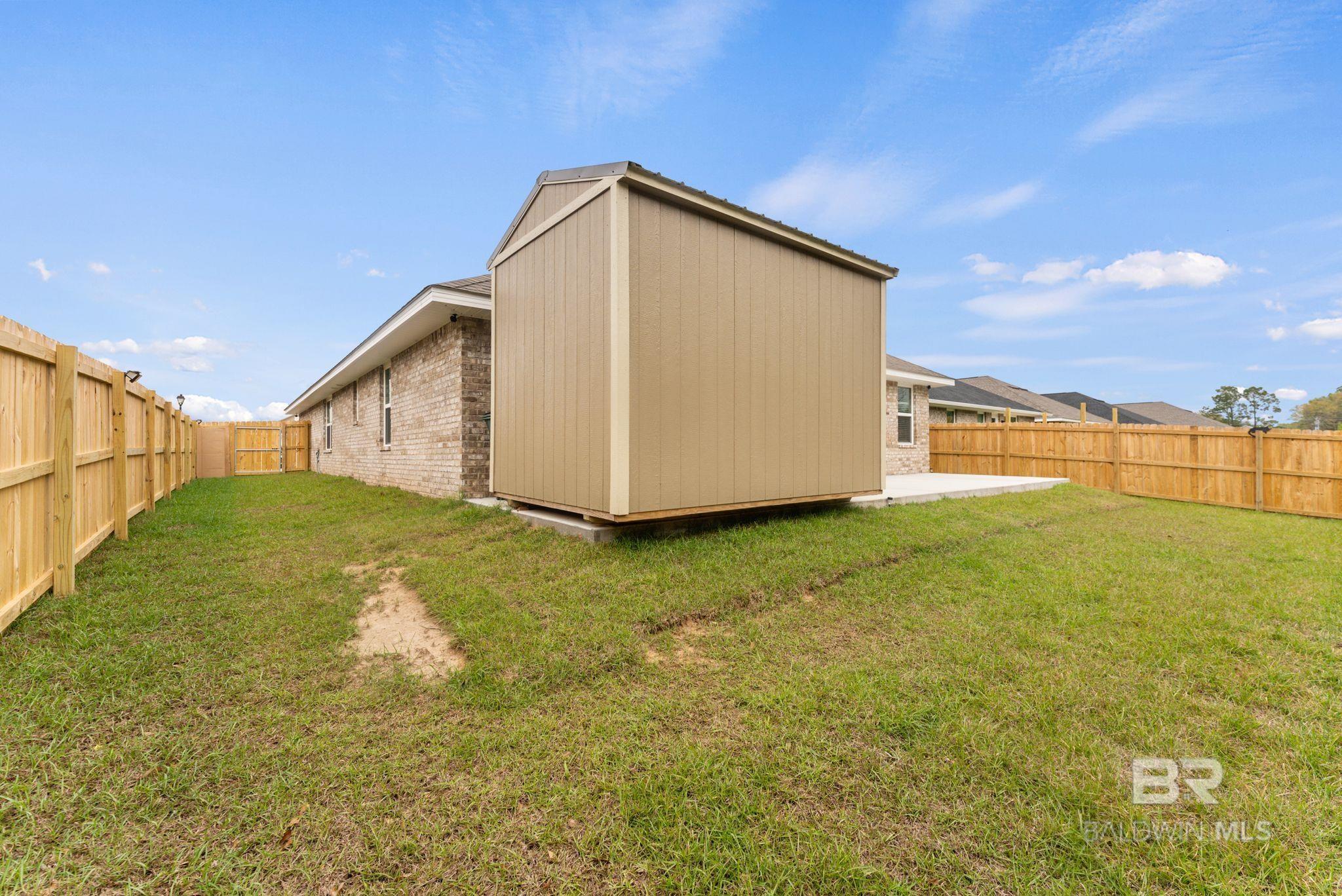 692 Mayflower Drive, Foley, AL, 36535