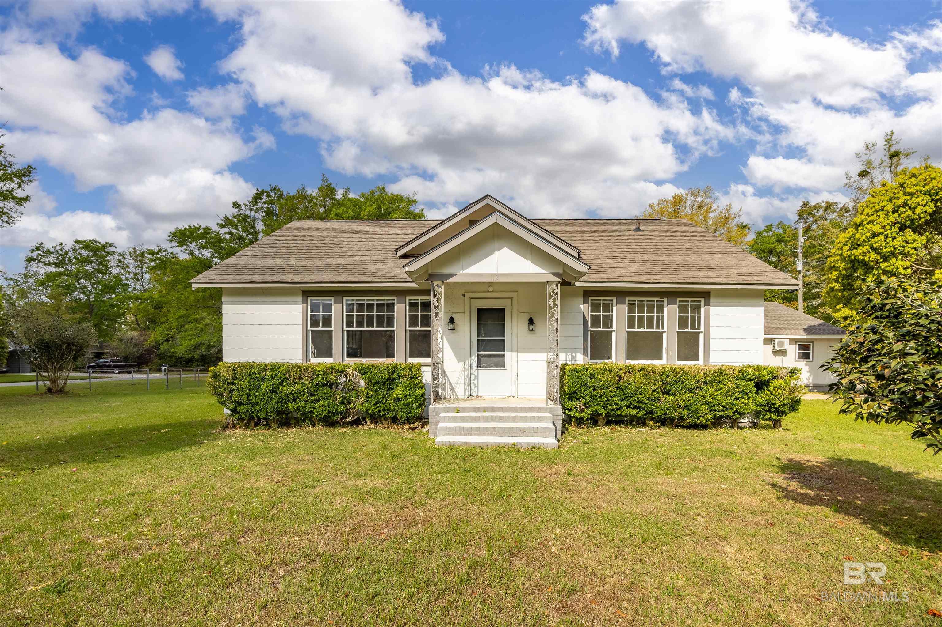 112 S Juniper Road, Foley, AL, 36535-2606