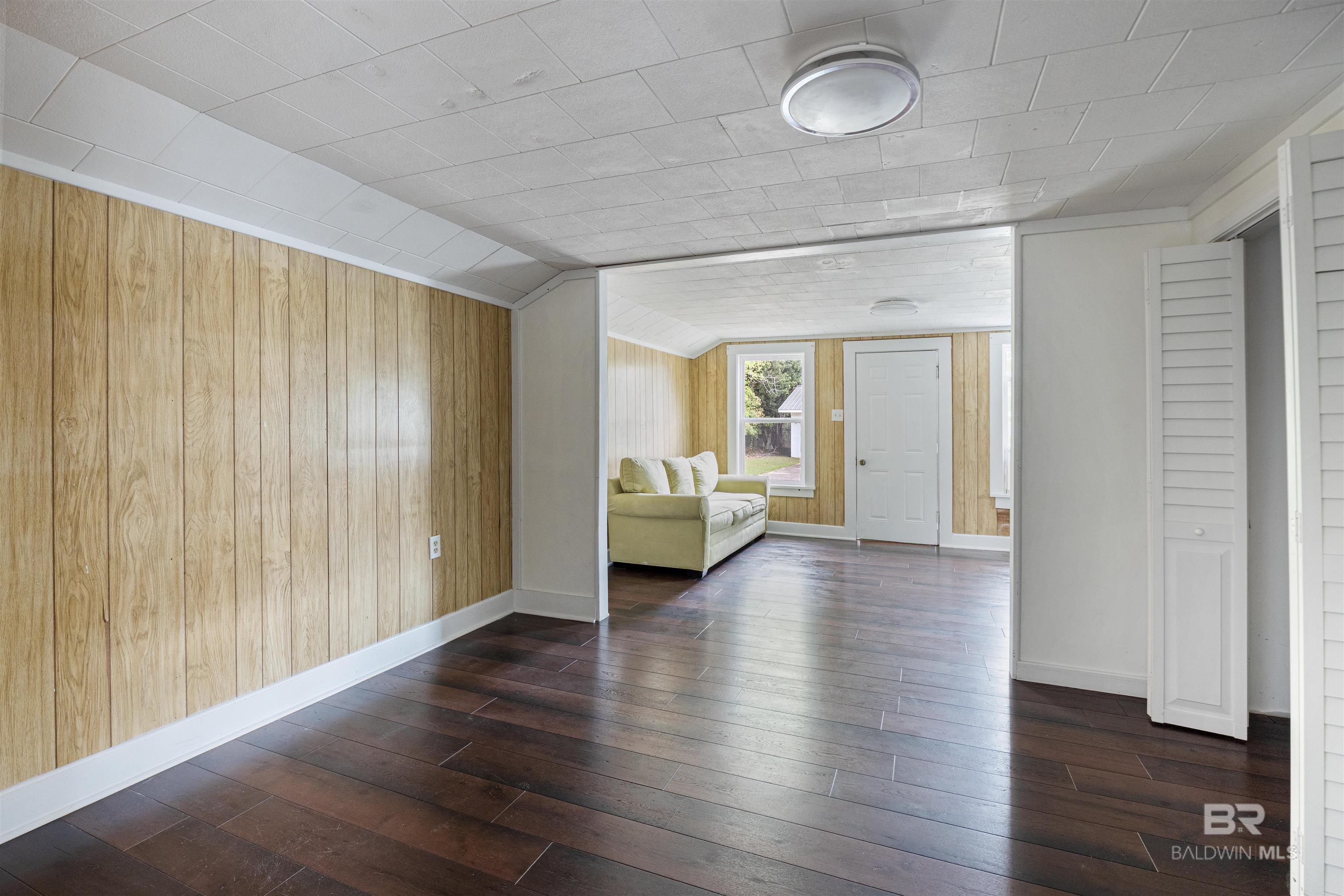 112 S Juniper Road, Foley, AL, 36535-2606