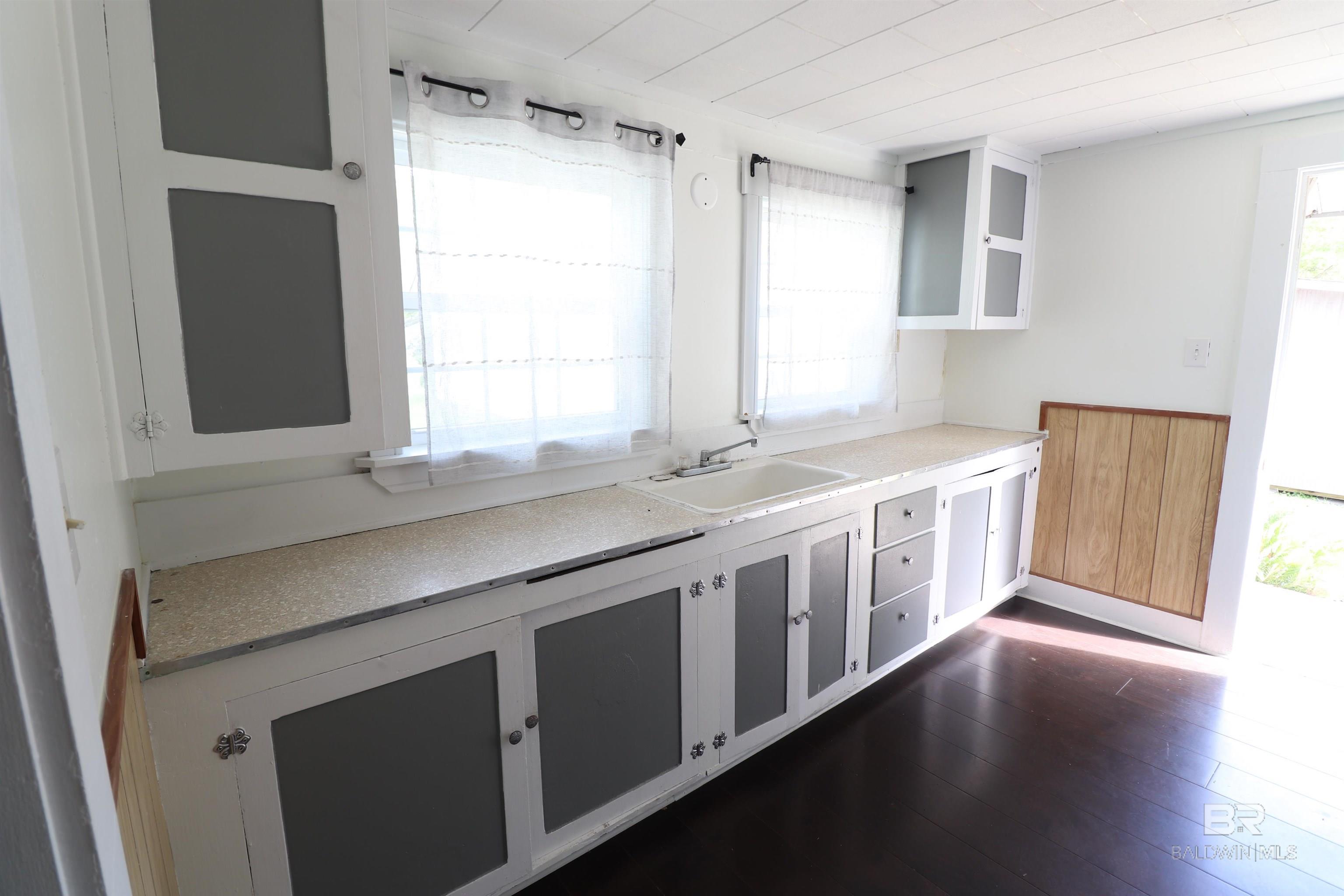 112 S Juniper Road, Foley, AL, 36535-2606