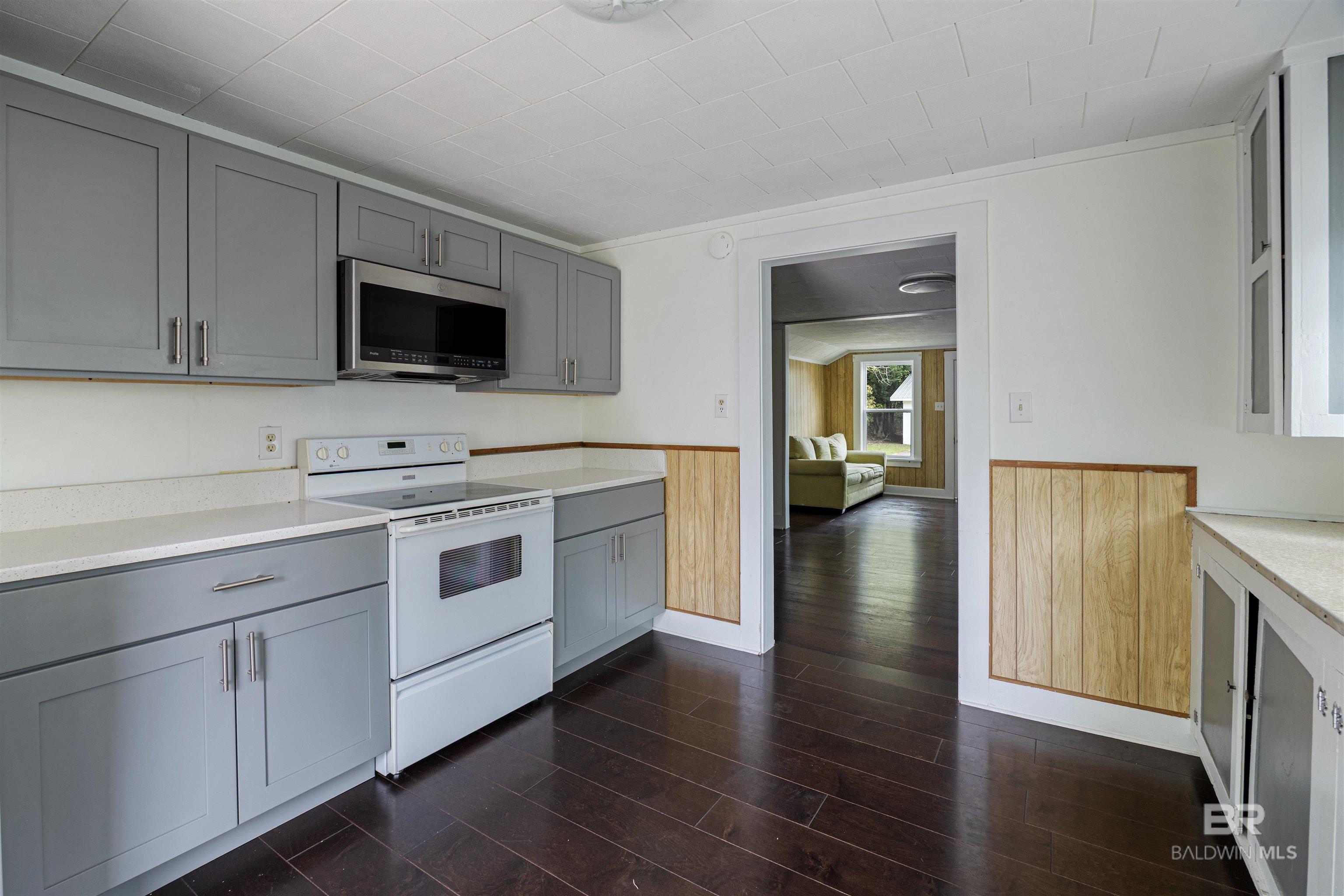 112 S Juniper Road, Foley, AL, 36535-2606