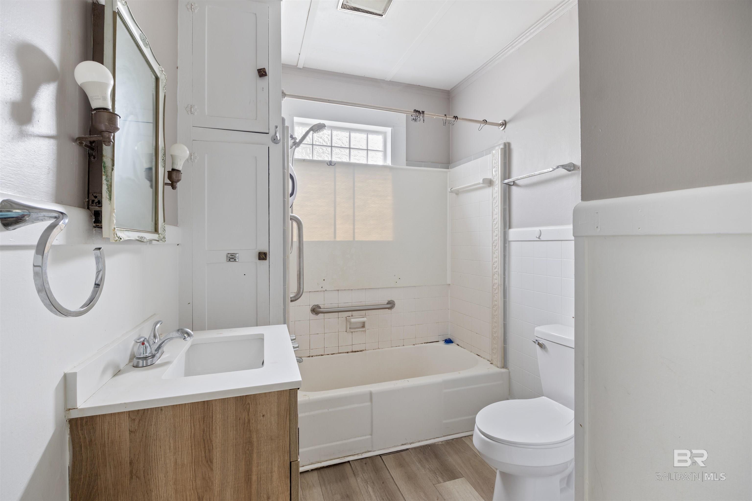 112 S Juniper Road, Foley, AL, 36535-2606