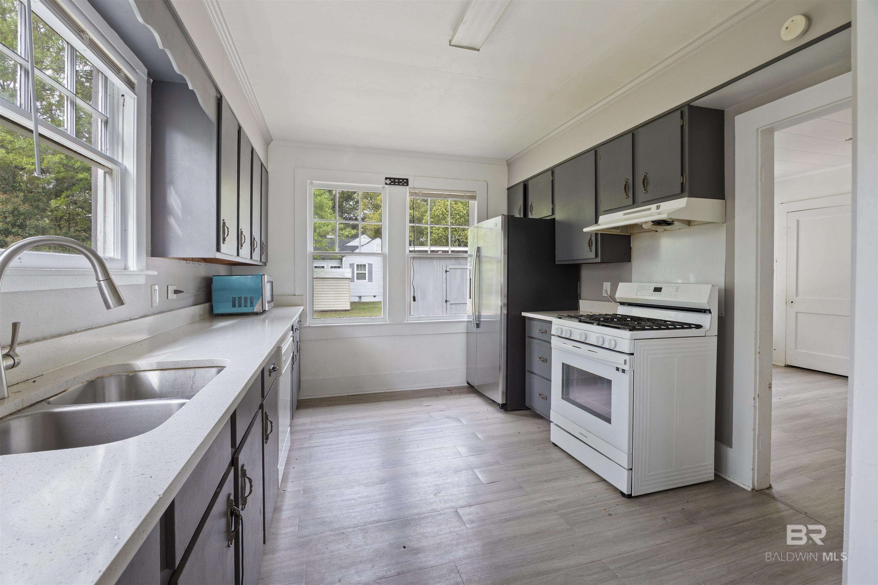 112 S Juniper Road, Foley, AL, 36535-2606