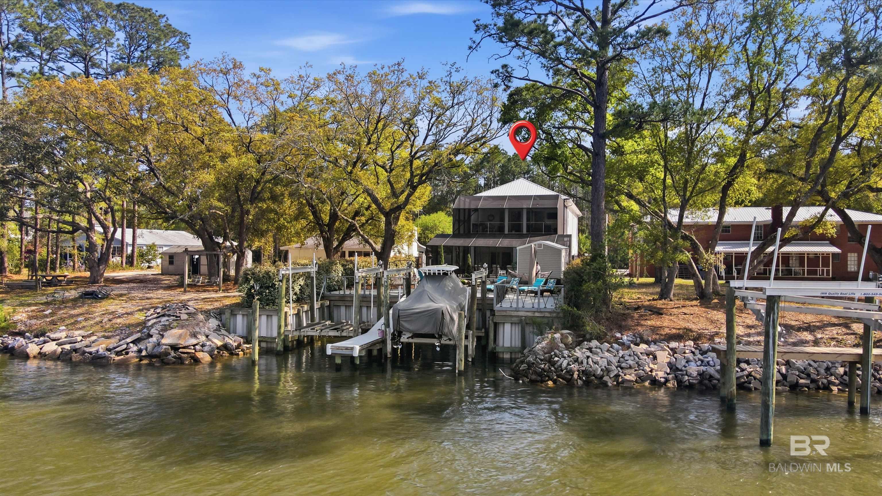 724 W Canal Drive, Gulf Shores, AL, 36542