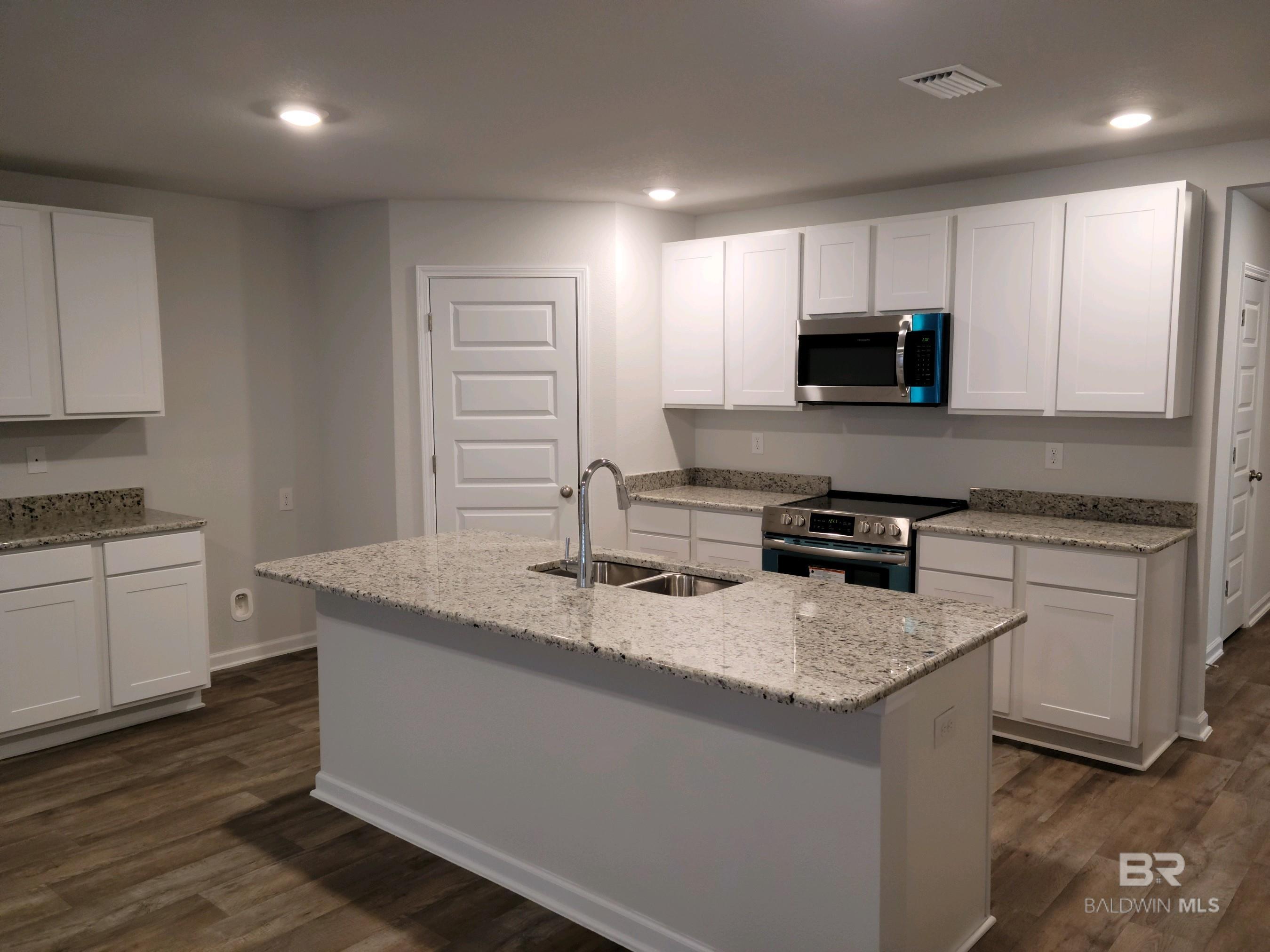 10703 Northern Dancer Court, Daphne, AL, 36526