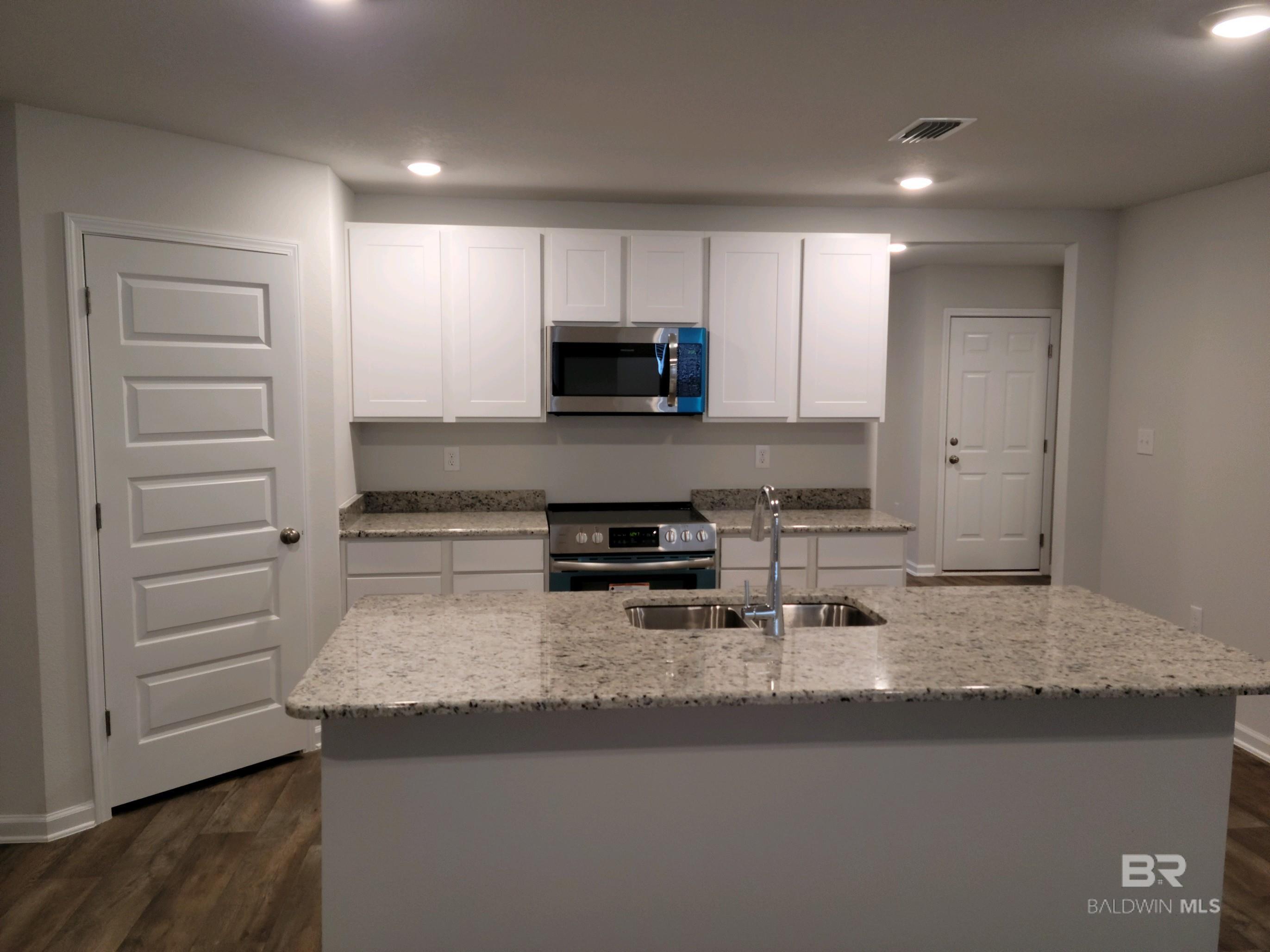 10703 Northern Dancer Court, Daphne, AL, 36526