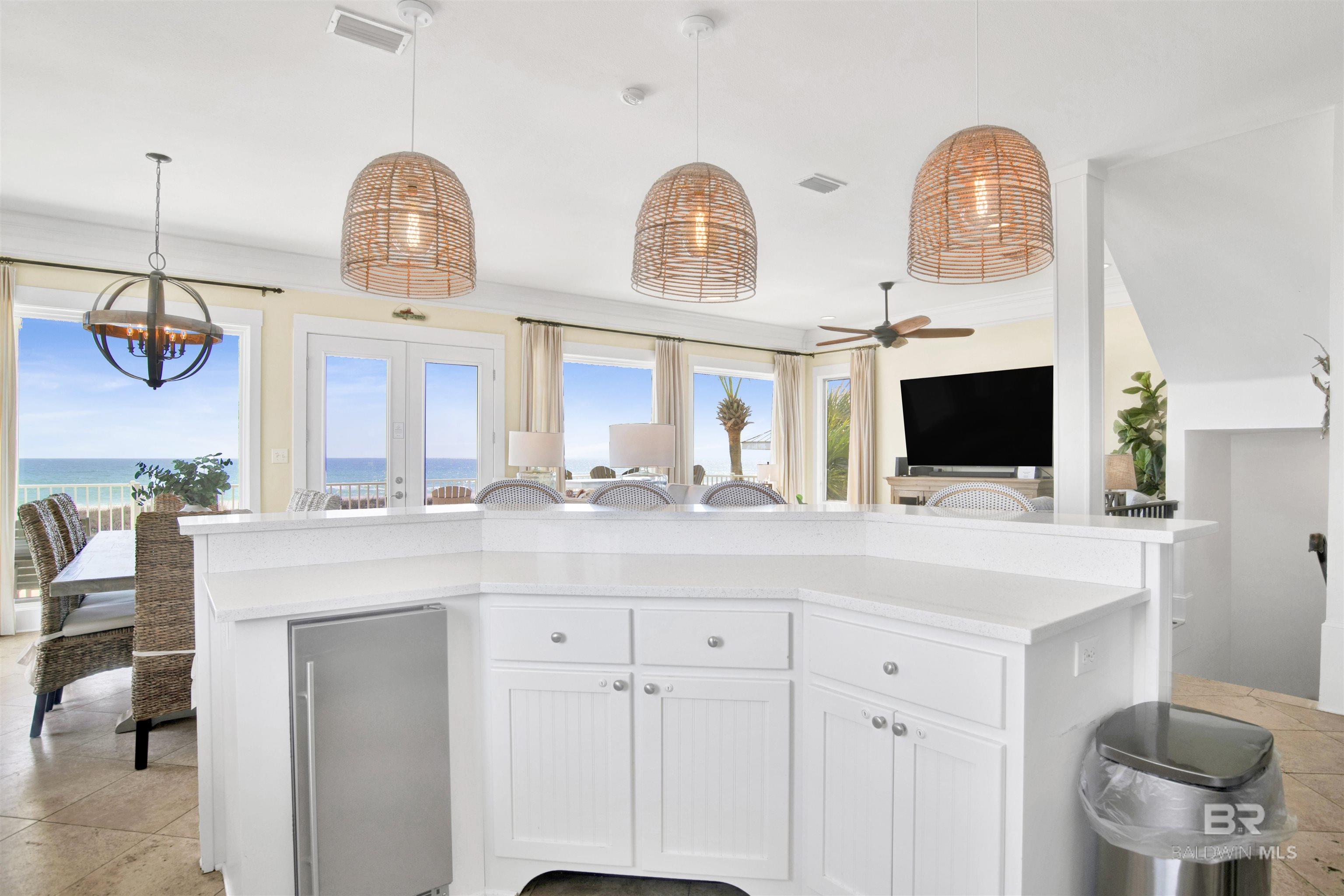 1535 W Beach Boulevard, Gulf Shores, AL, 36542