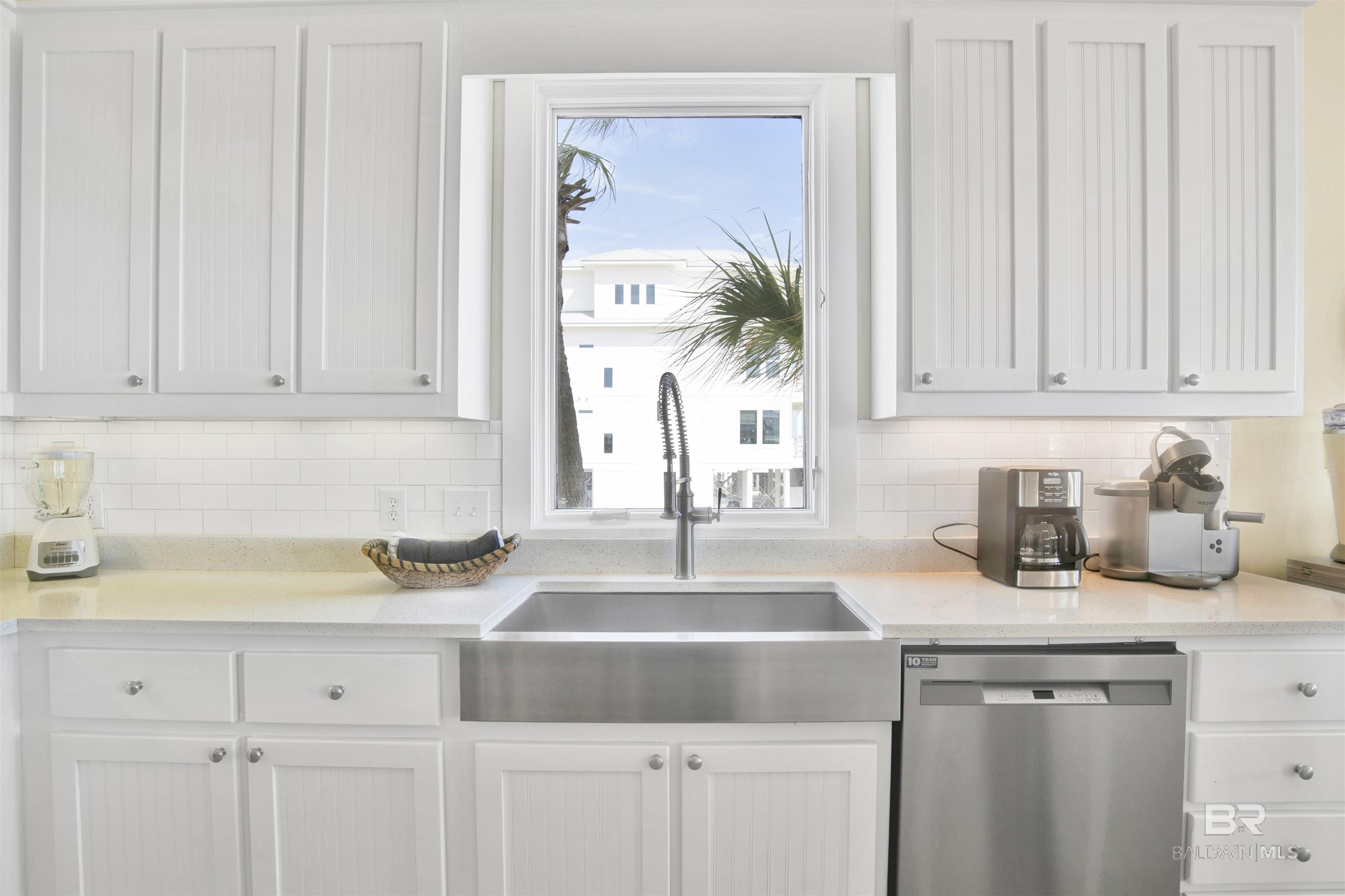 1535 W Beach Boulevard, Gulf Shores, AL, 36542