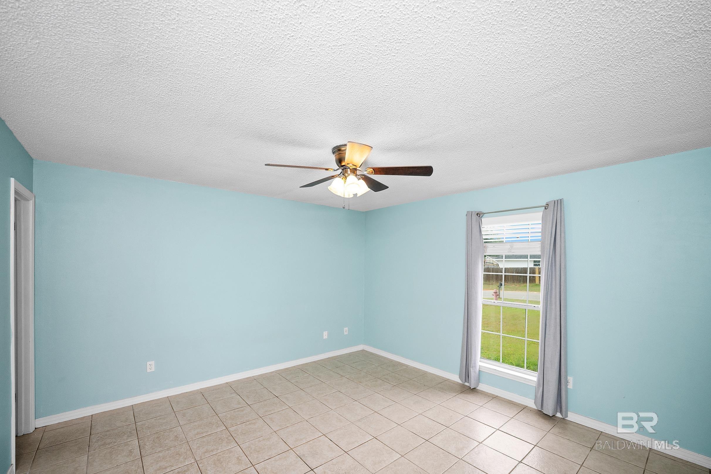 16204 W Pointer Drive, Foley, AL, 36535