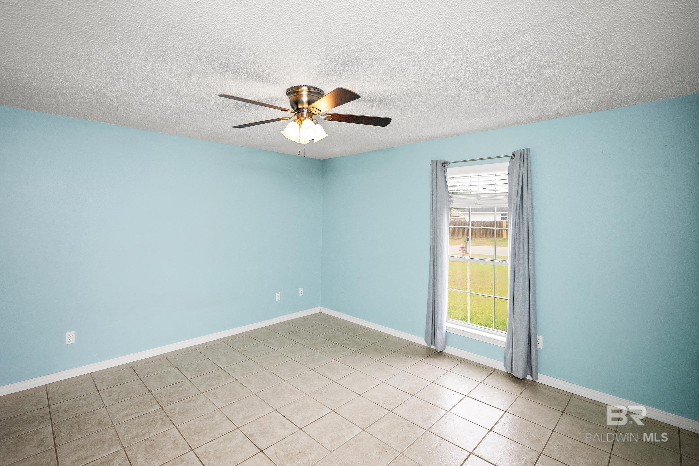 16204 W Pointer Drive, Foley, AL, 36535