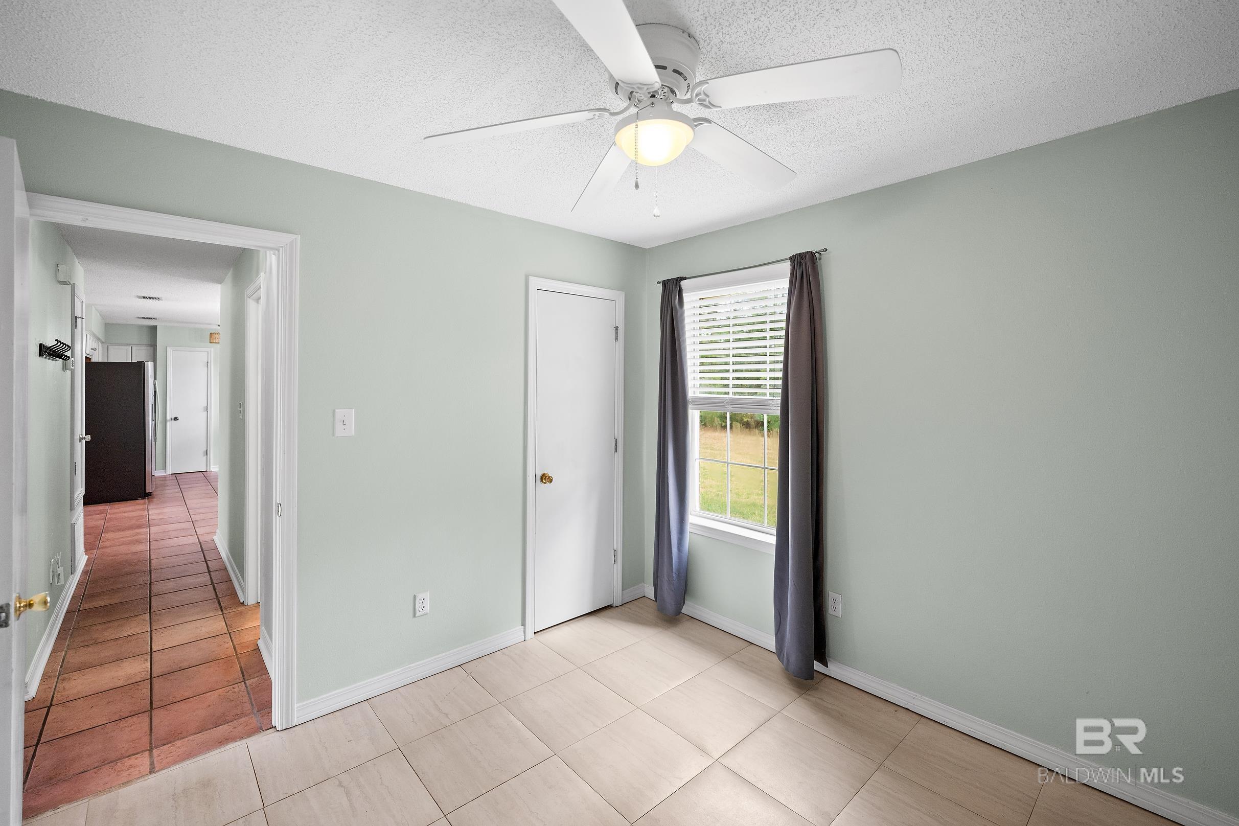 16204 W Pointer Drive, Foley, AL, 36535