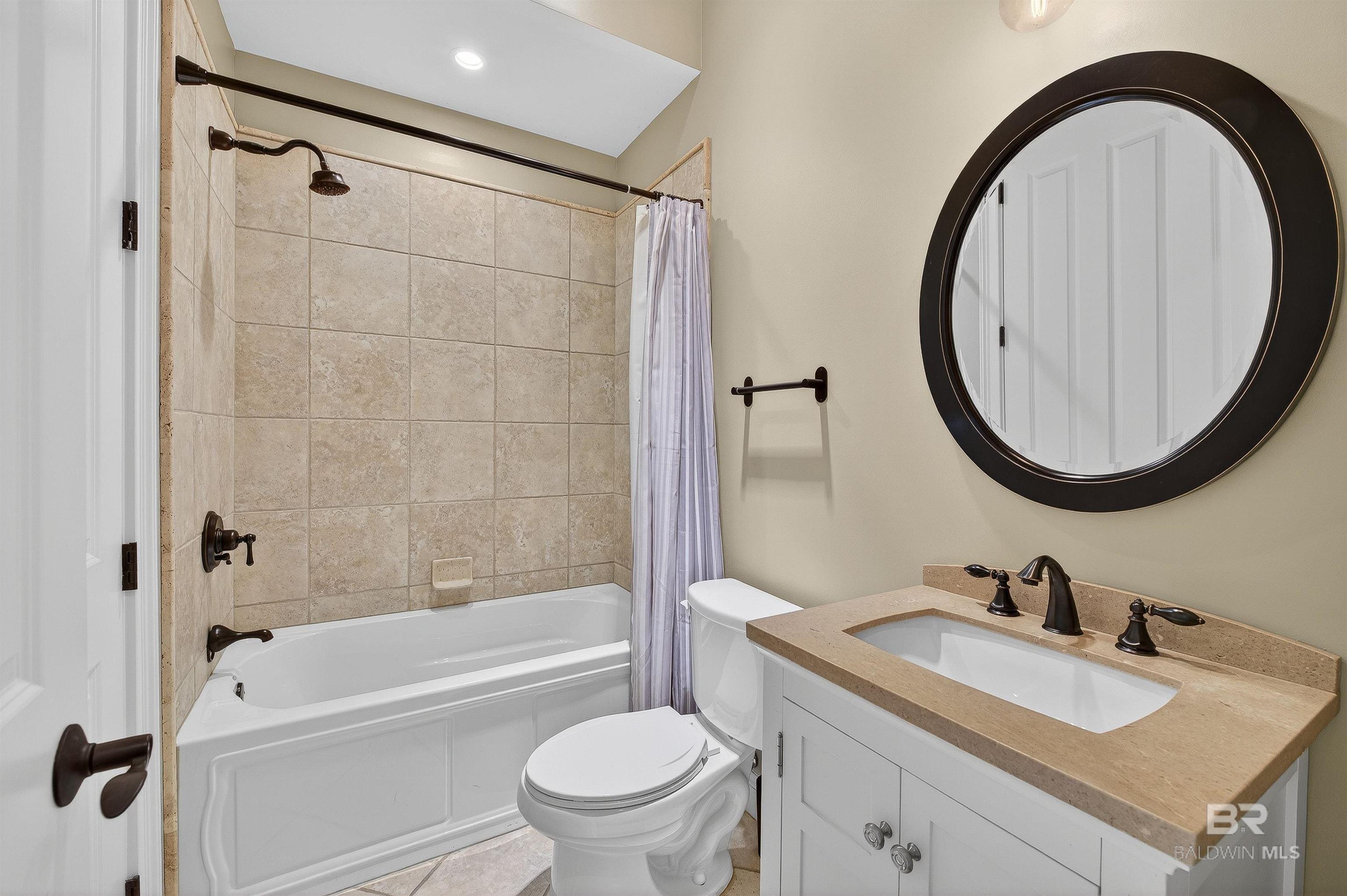 32461 Water View Drive UNIT 7D, Loxley, AL, 36551