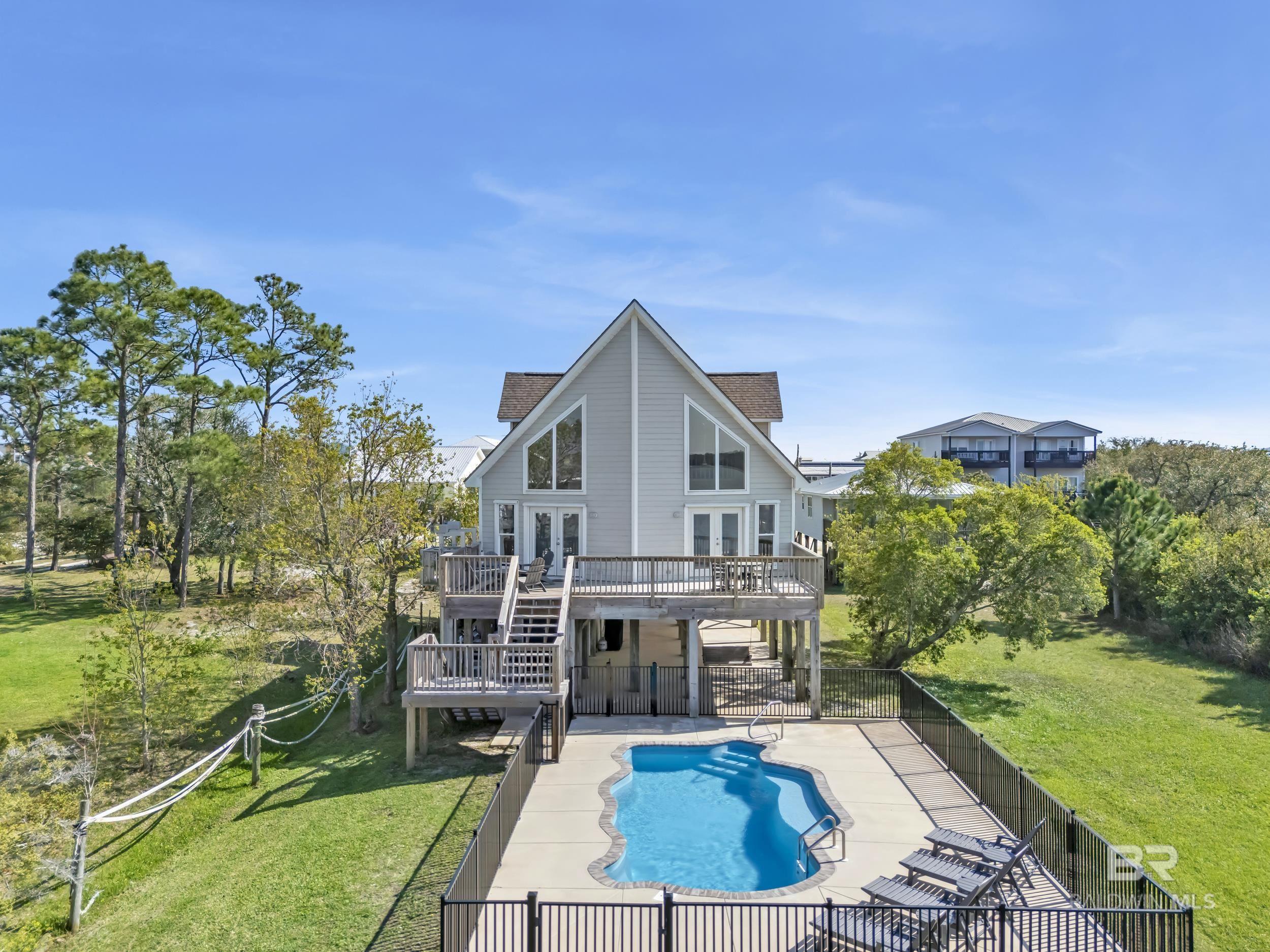 1284 W Lagoon Avenue, Gulf Shores, AL, 36542