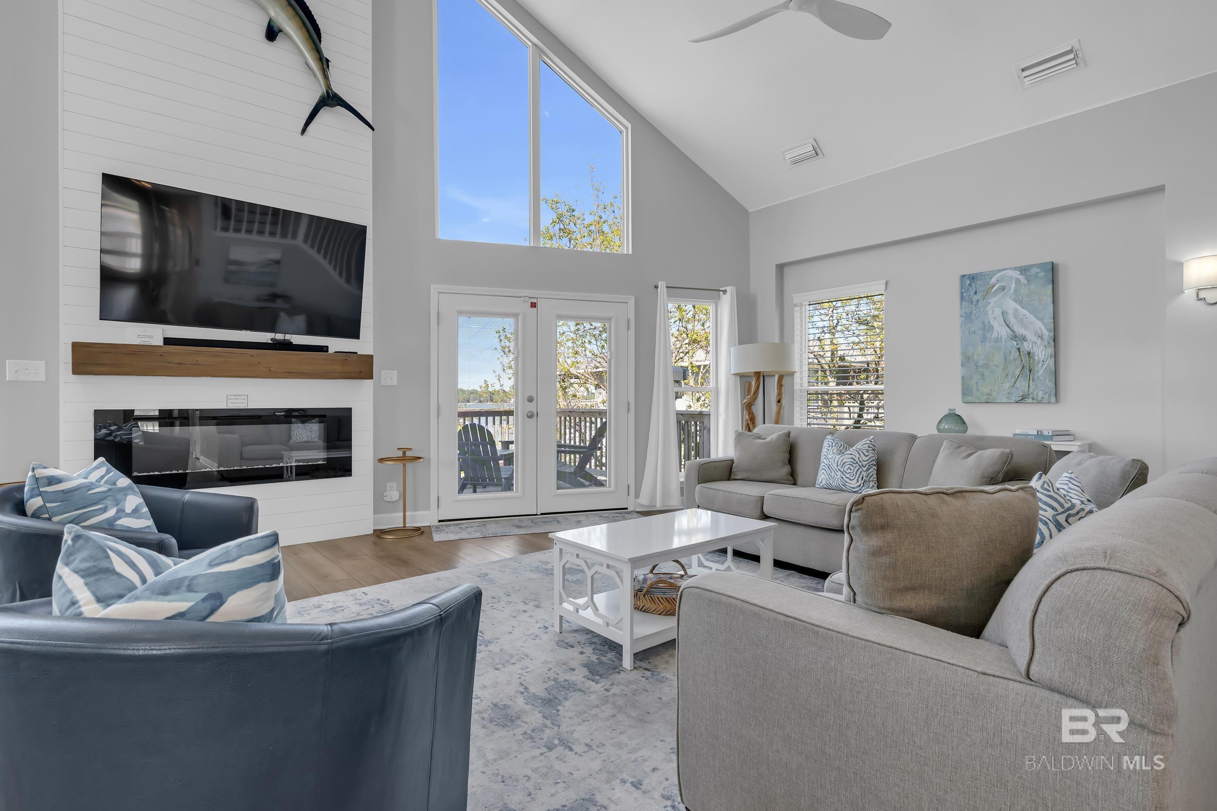 1284 W Lagoon Avenue, Gulf Shores, AL, 36542