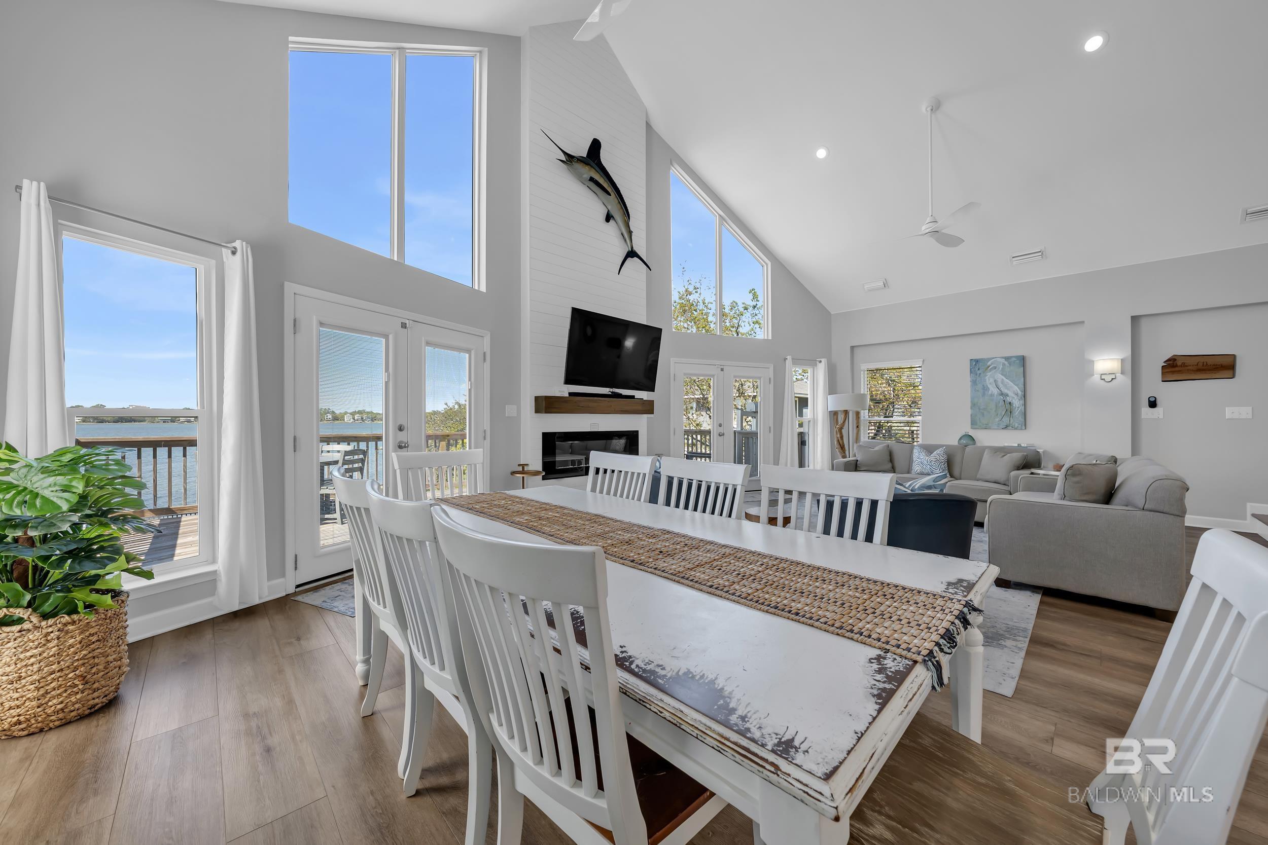 1284 W Lagoon Avenue, Gulf Shores, AL, 36542