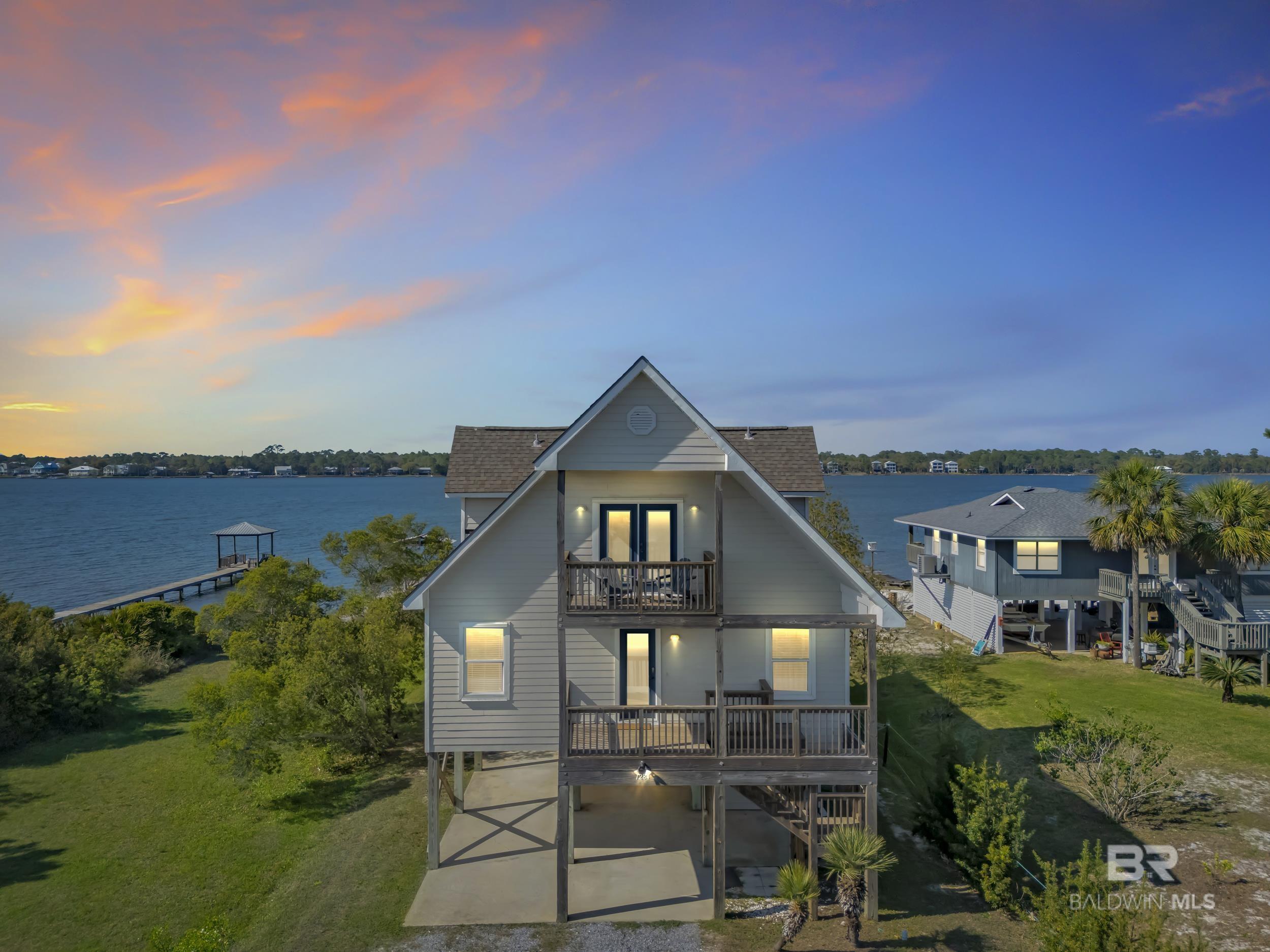 1284 W Lagoon Avenue, Gulf Shores, AL, 36542