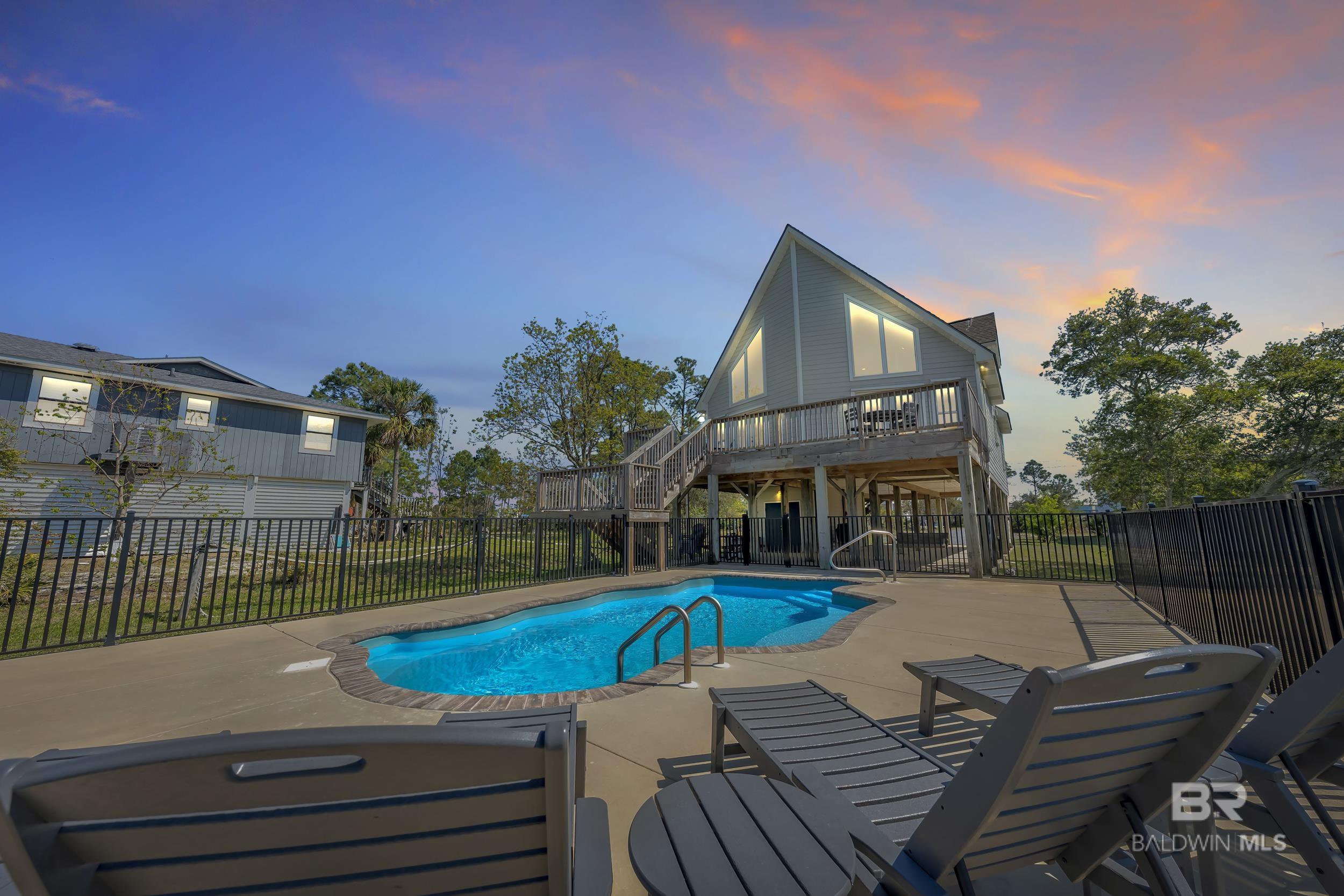 1284 W Lagoon Avenue, Gulf Shores, AL, 36542