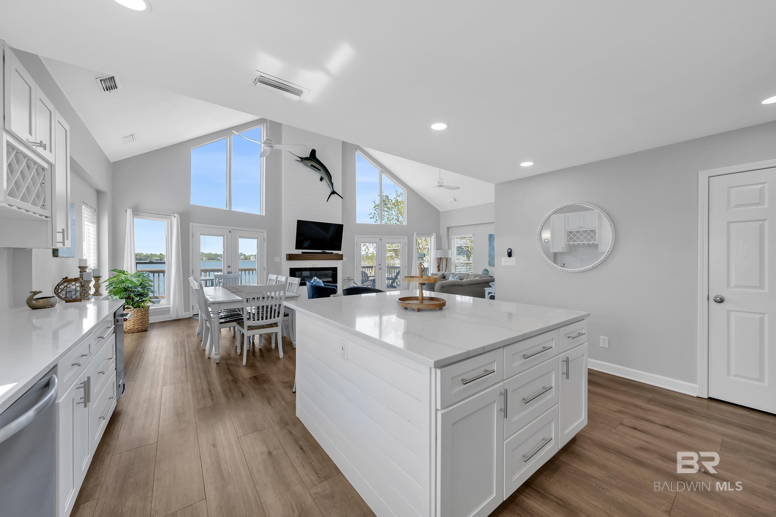 1284 W Lagoon Avenue, Gulf Shores, AL, 36542