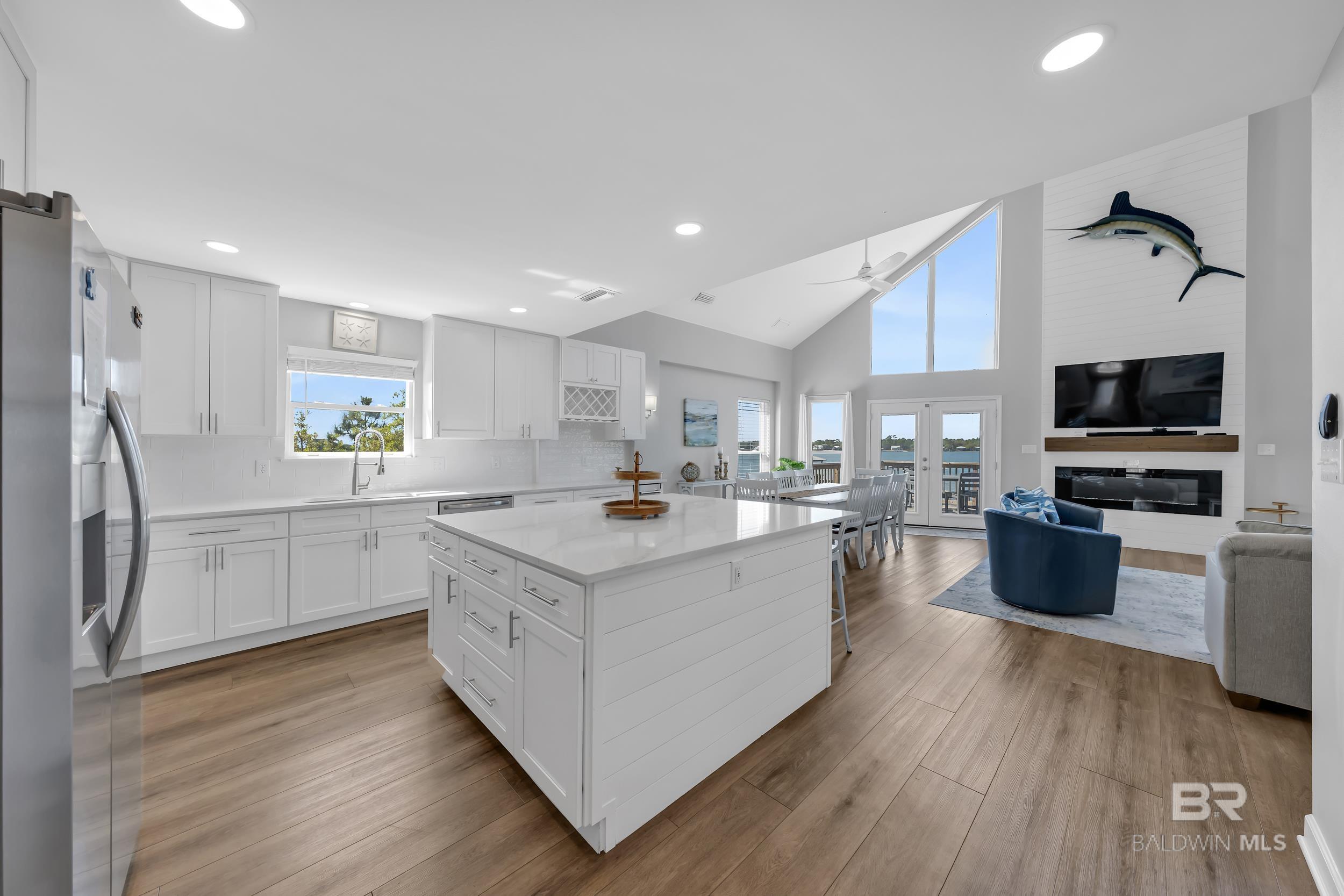 1284 W Lagoon Avenue, Gulf Shores, AL, 36542