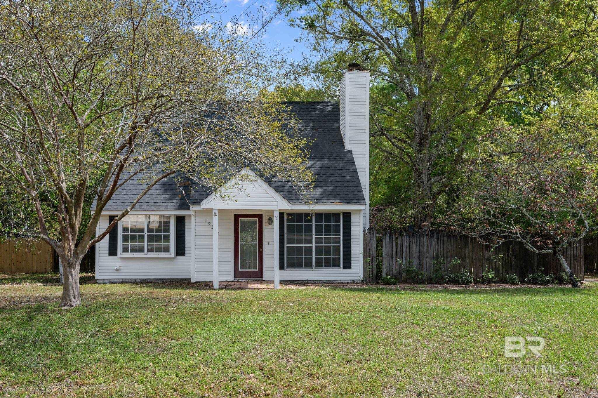 19331 Oak Hillcrest Drive