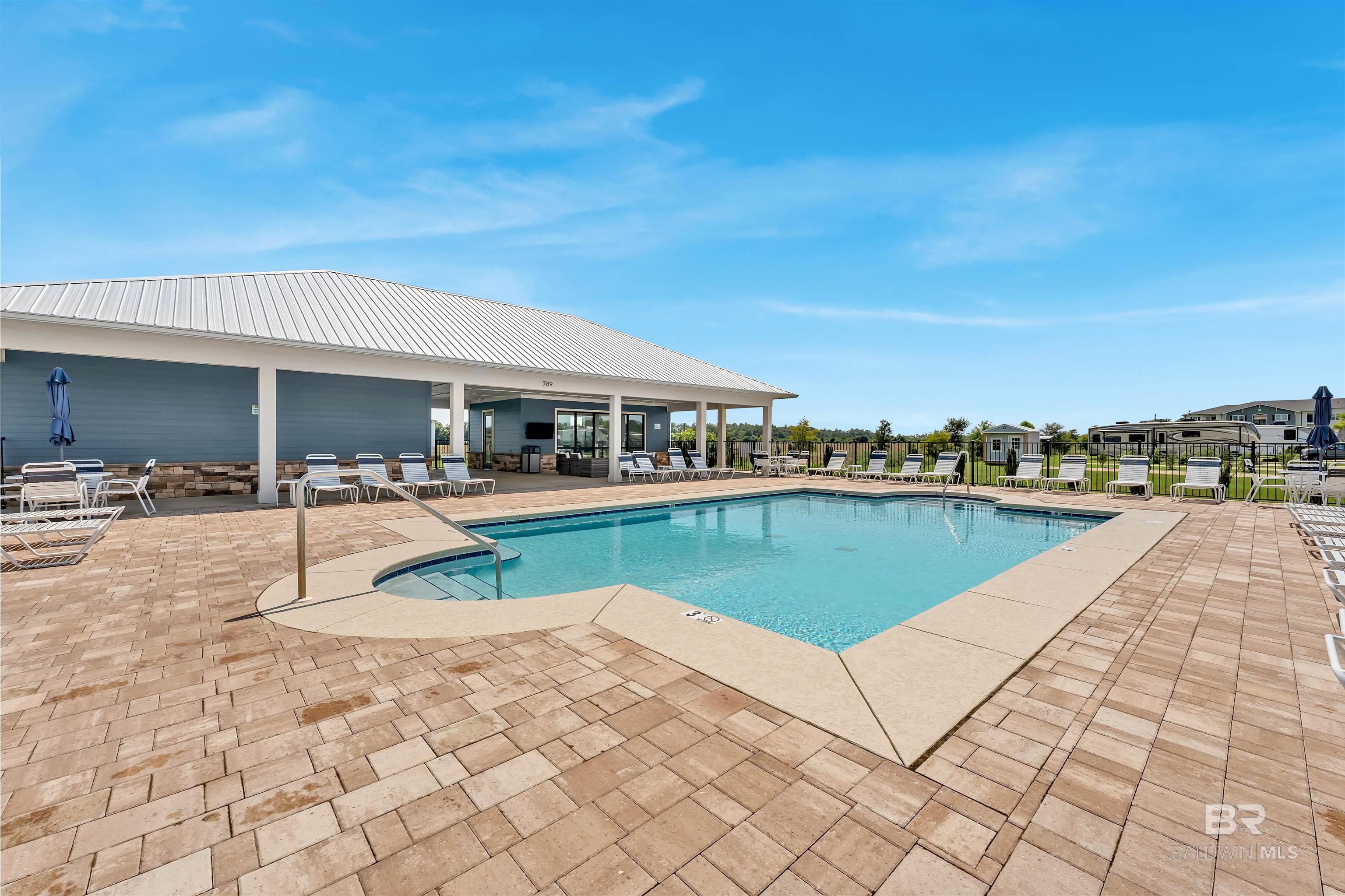 815 Vacation Circle, Foley, AL, 36535