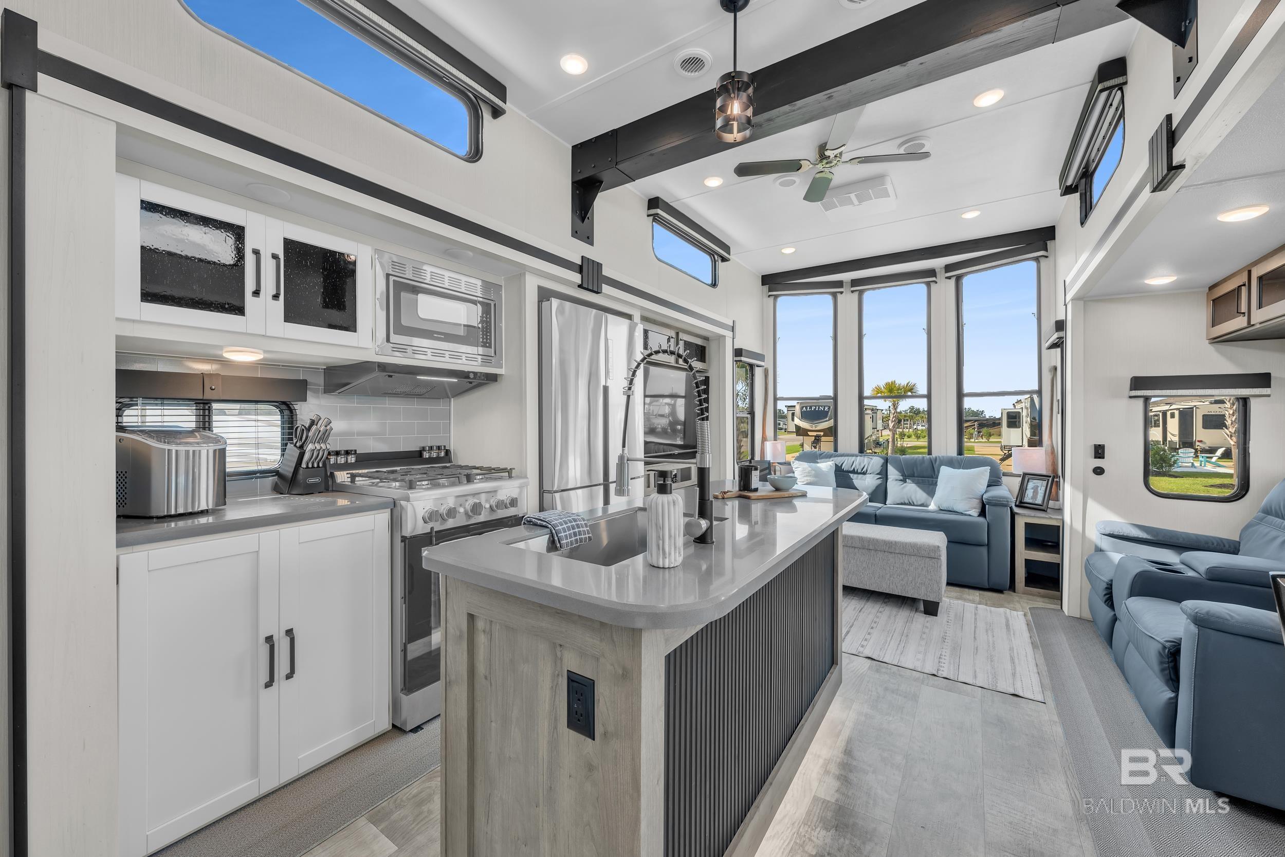 815 Vacation Circle, Foley, AL, 36535