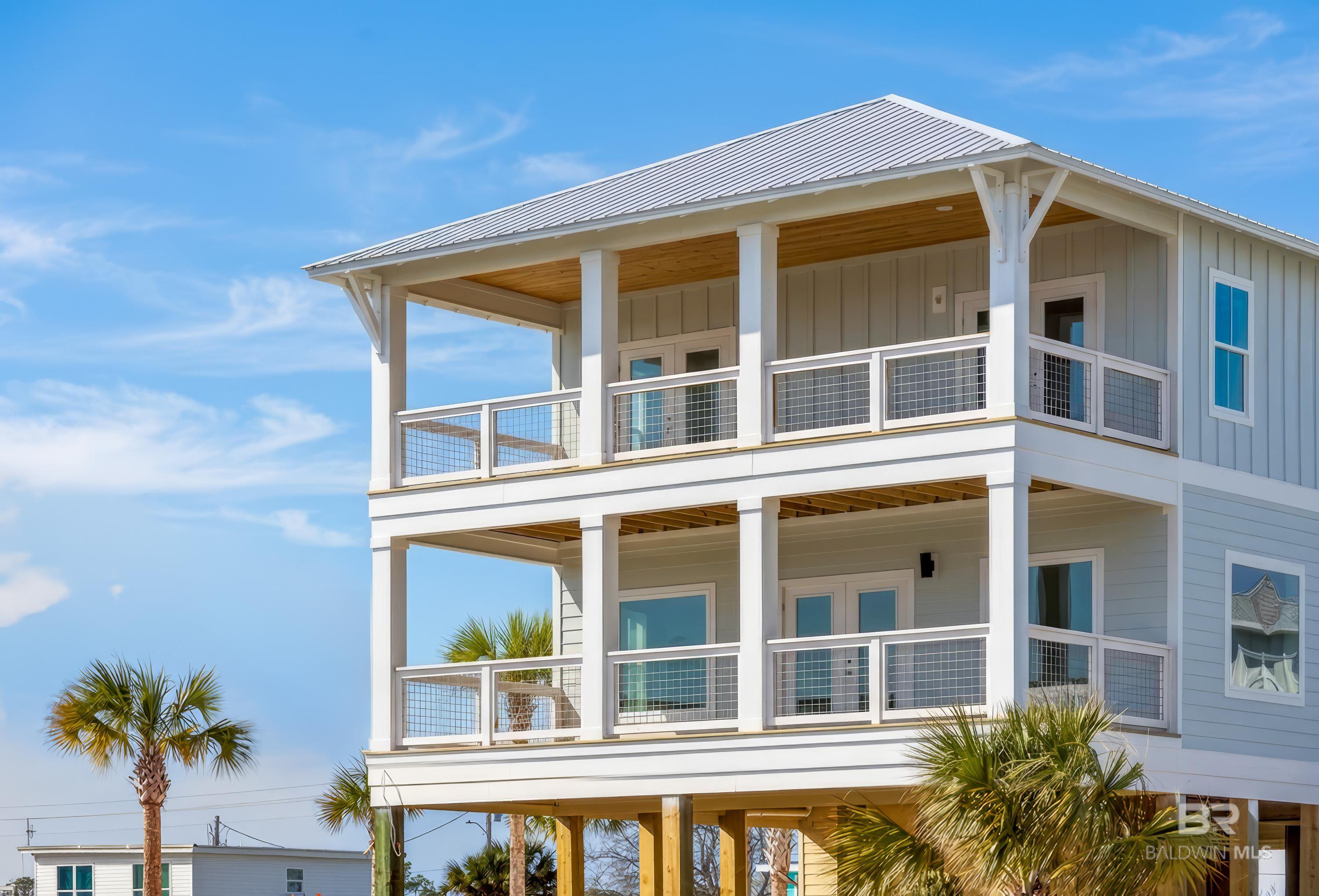 390 E 1st Avenue, Gulf Shores, AL, 36542