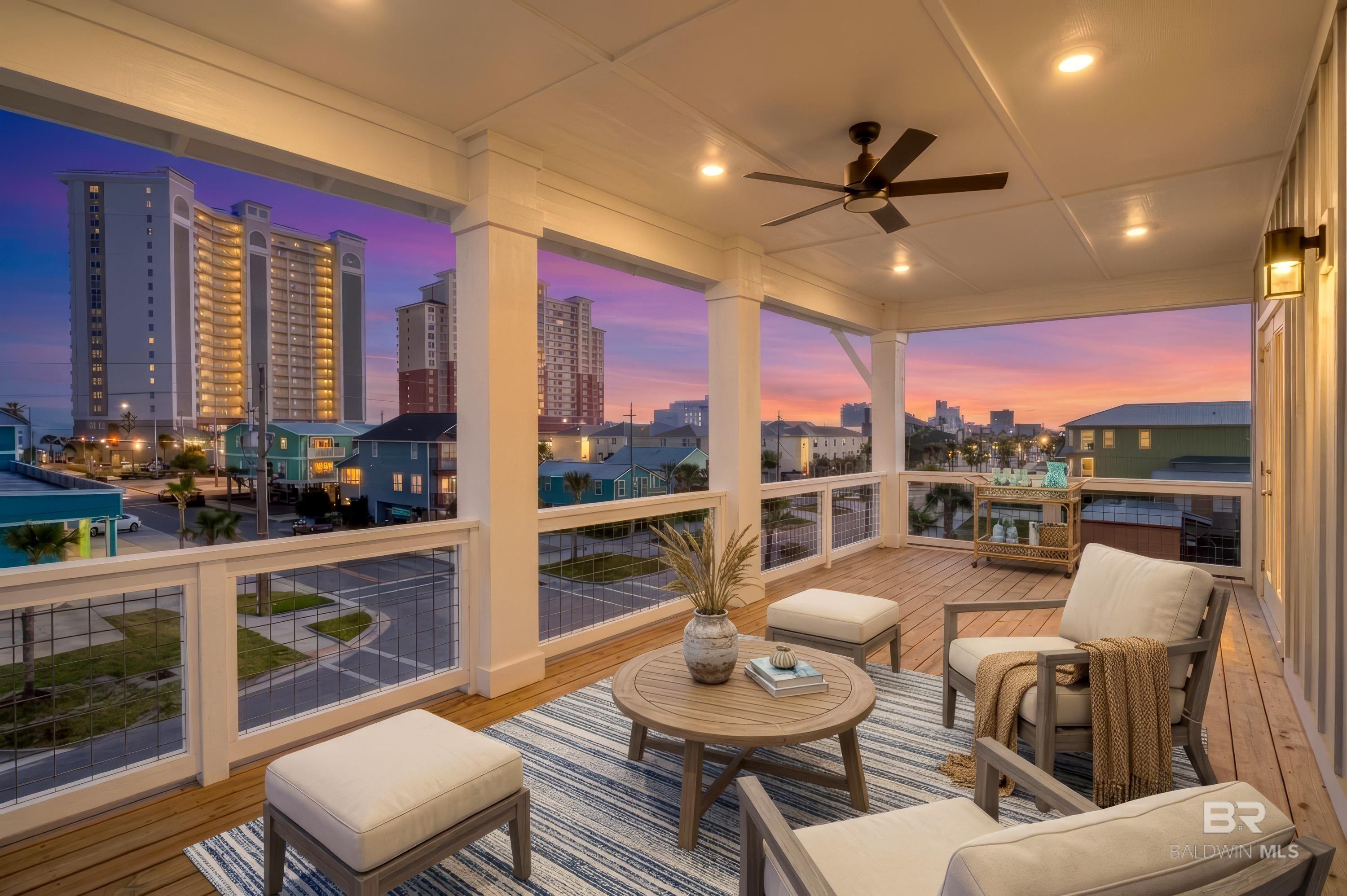390 E 1st Avenue, Gulf Shores, AL, 36542