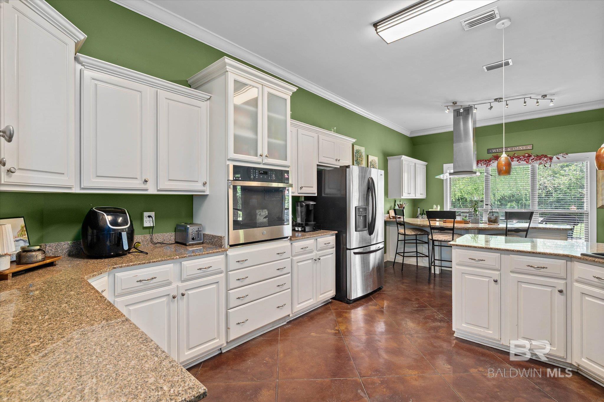 10667 Cashiers Court, Daphne, AL, 36526