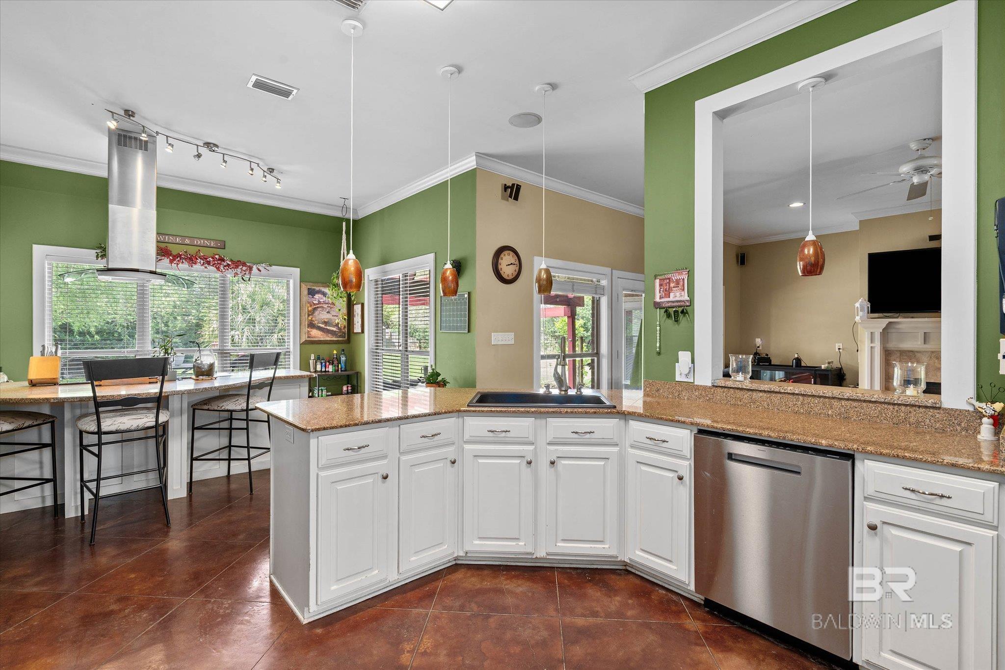 10667 Cashiers Court, Daphne, AL, 36526