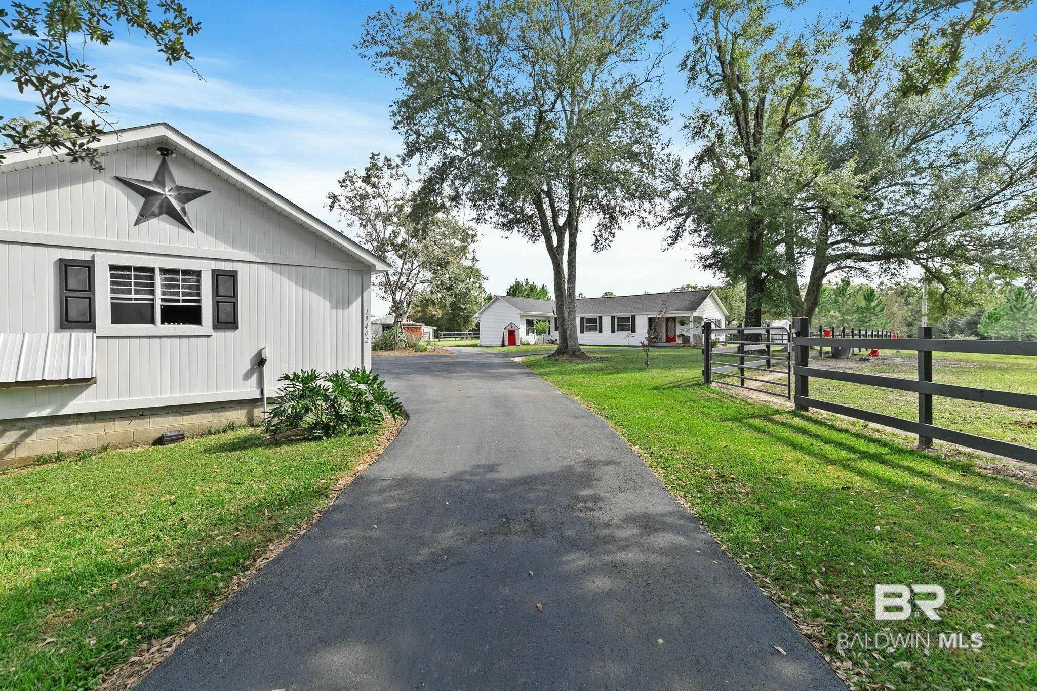 120 Sagebrush Drive, Freeport, FL, 32439