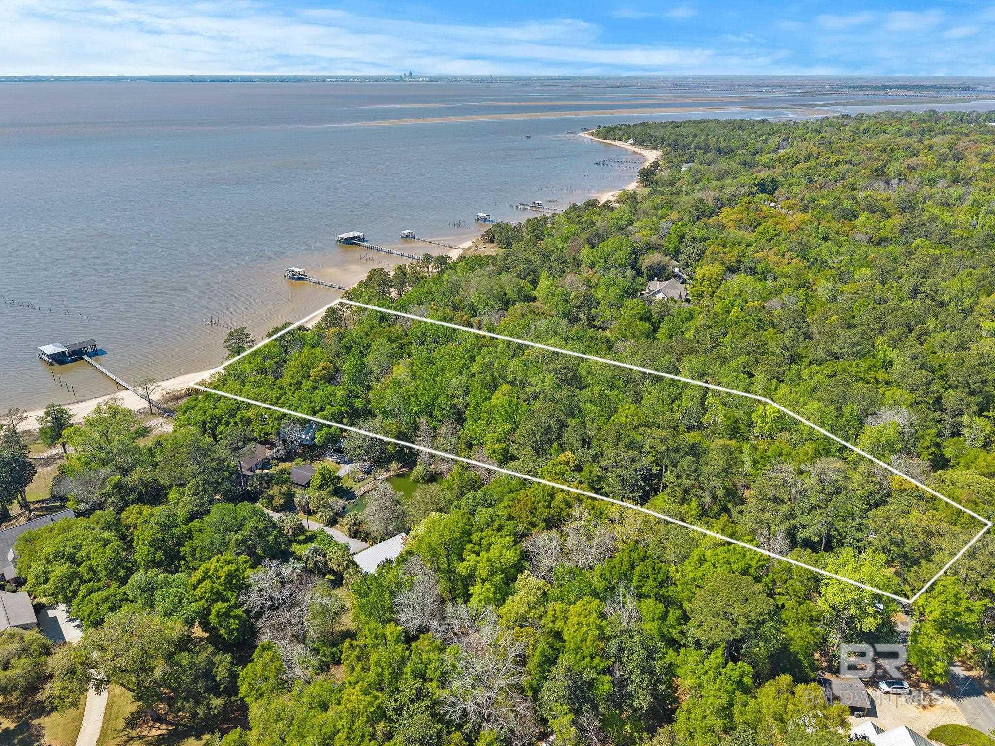 337 Grays Lane, Daphne, AL, 36526