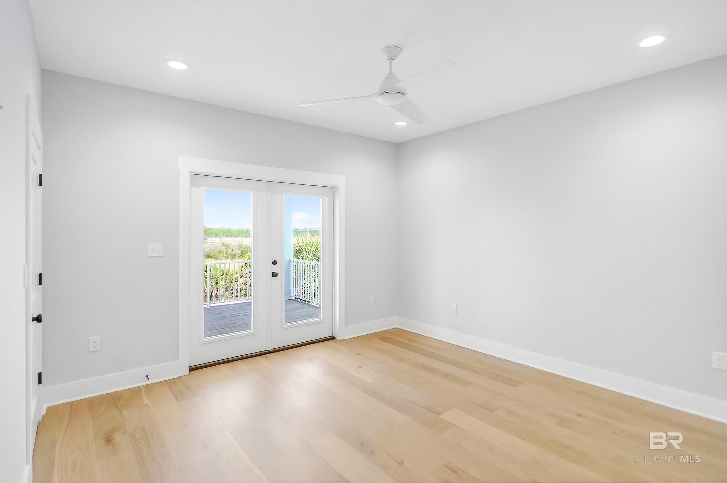 https://zimg.paragon.ice.com/ParagonImages/Property/PG/BCAR/394354/24/0/0/5cc3dc209bcb3d8e0fa006141830e4cb/7/211af87bae93903a509553ea770180ed/394354-df8d235e-34f2-409d-82ab-a17a77c1803f.JPG