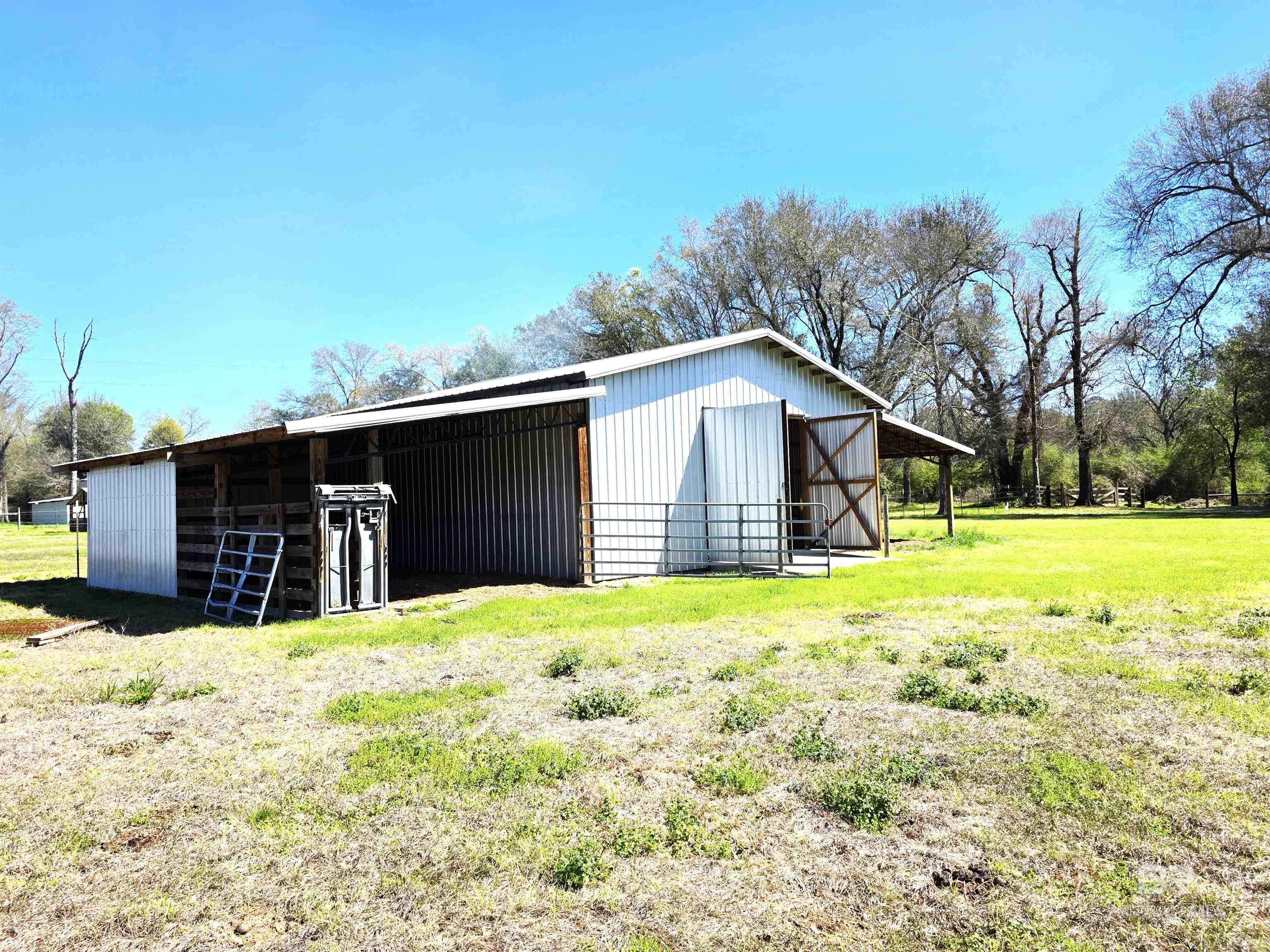 180 Tanner Lane, Brewton, AL, 36426