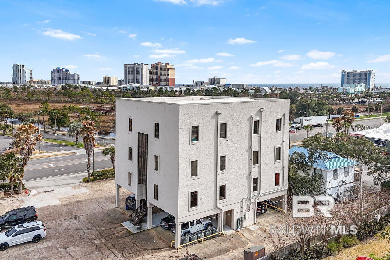 613 Gulf Shores Parkway, Gulf Shores, AL, 36542-3040