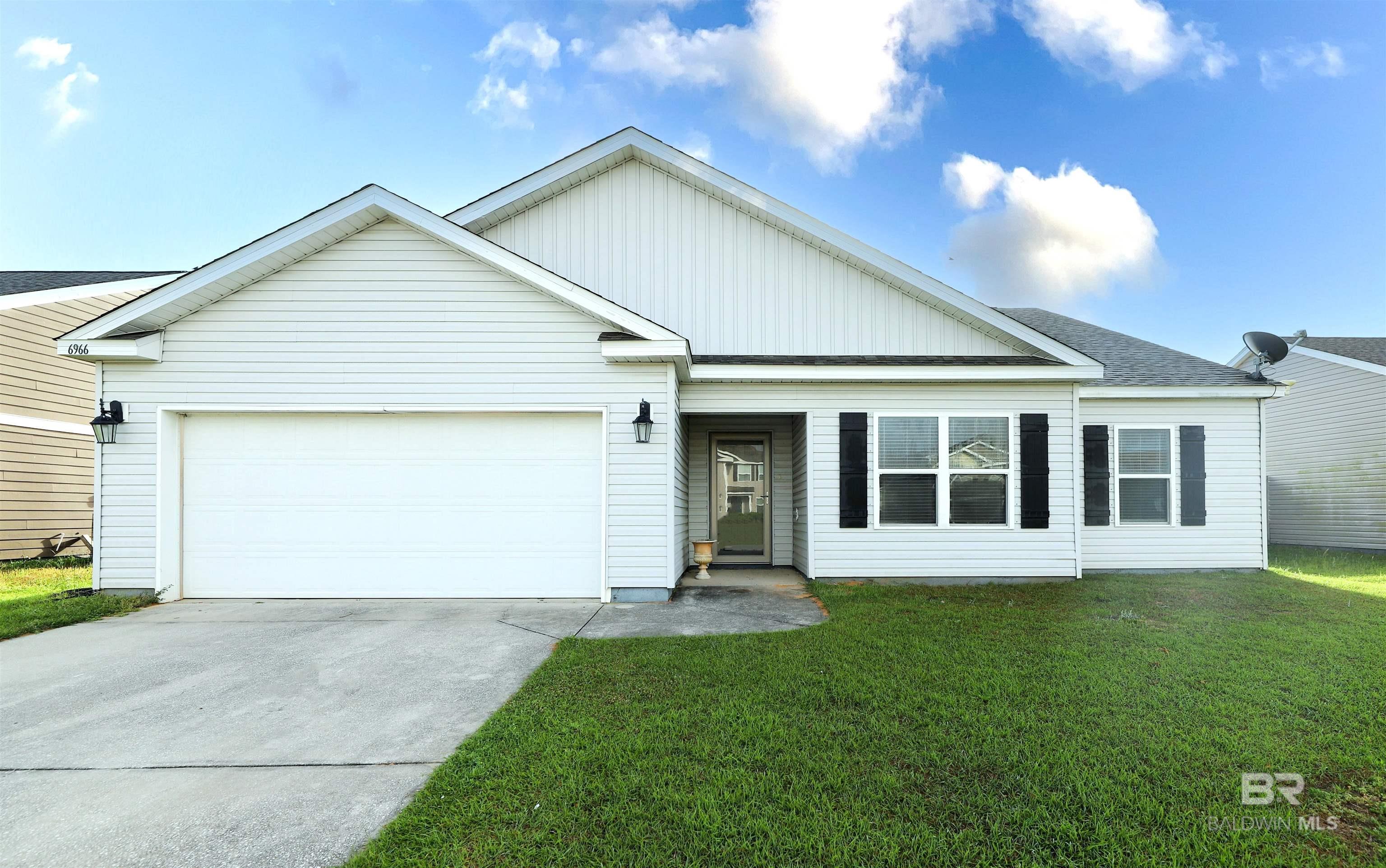 Gulf Shores Middle School - Homes for Sale