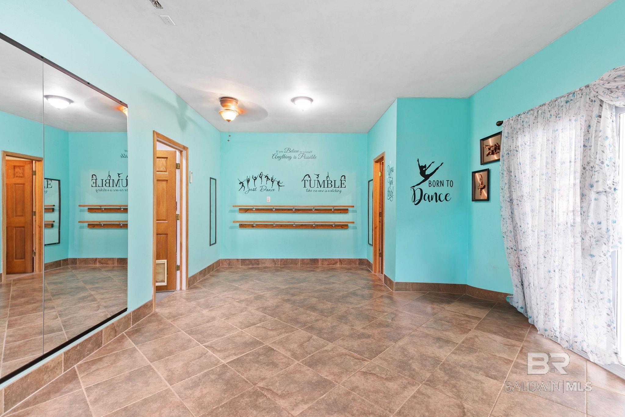 2 SPECKLE TROUT RTE, Spanish Fort, AL, 36527