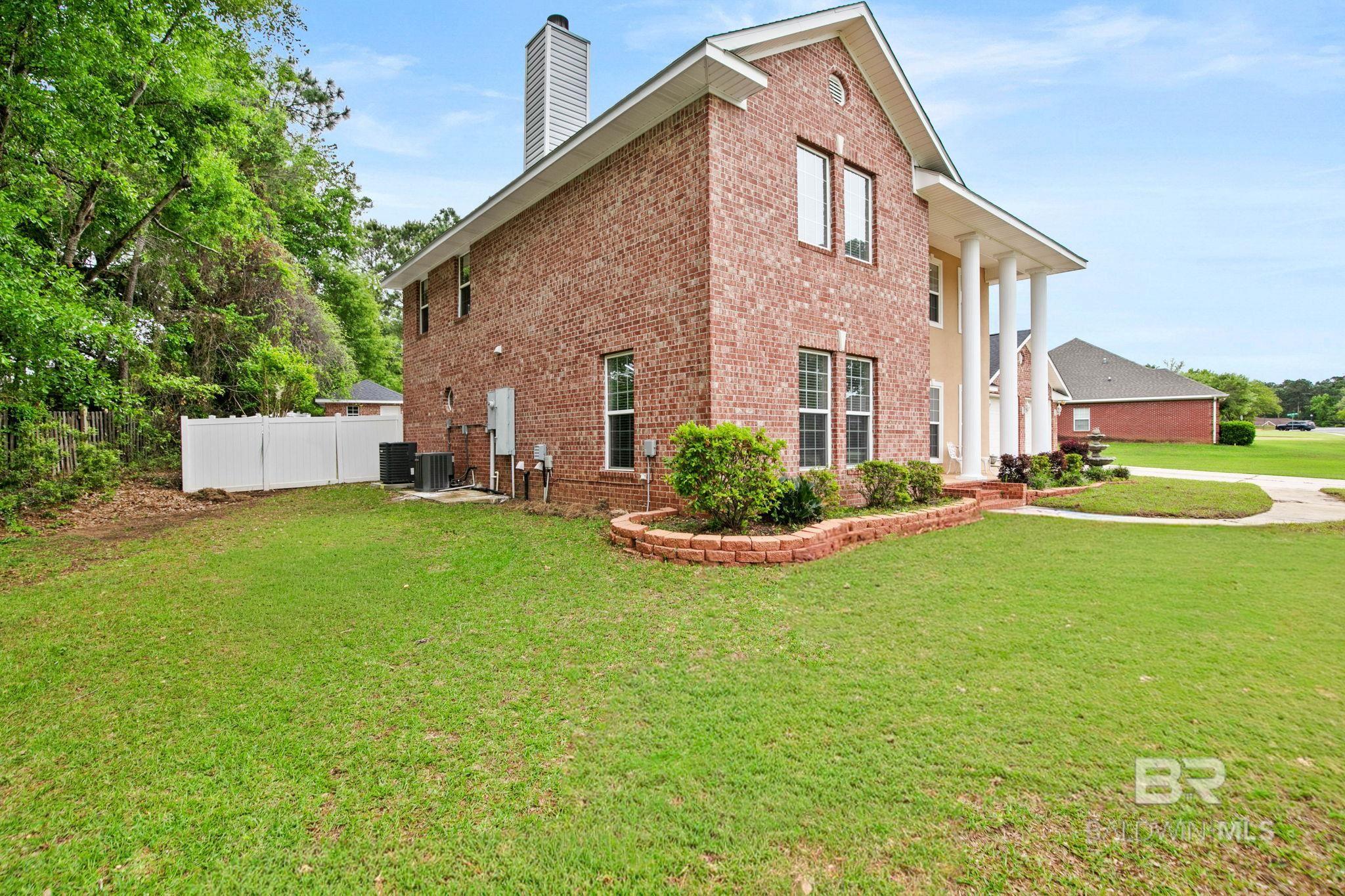 2 SPECKLE TROUT RTE, Spanish Fort, AL, 36527