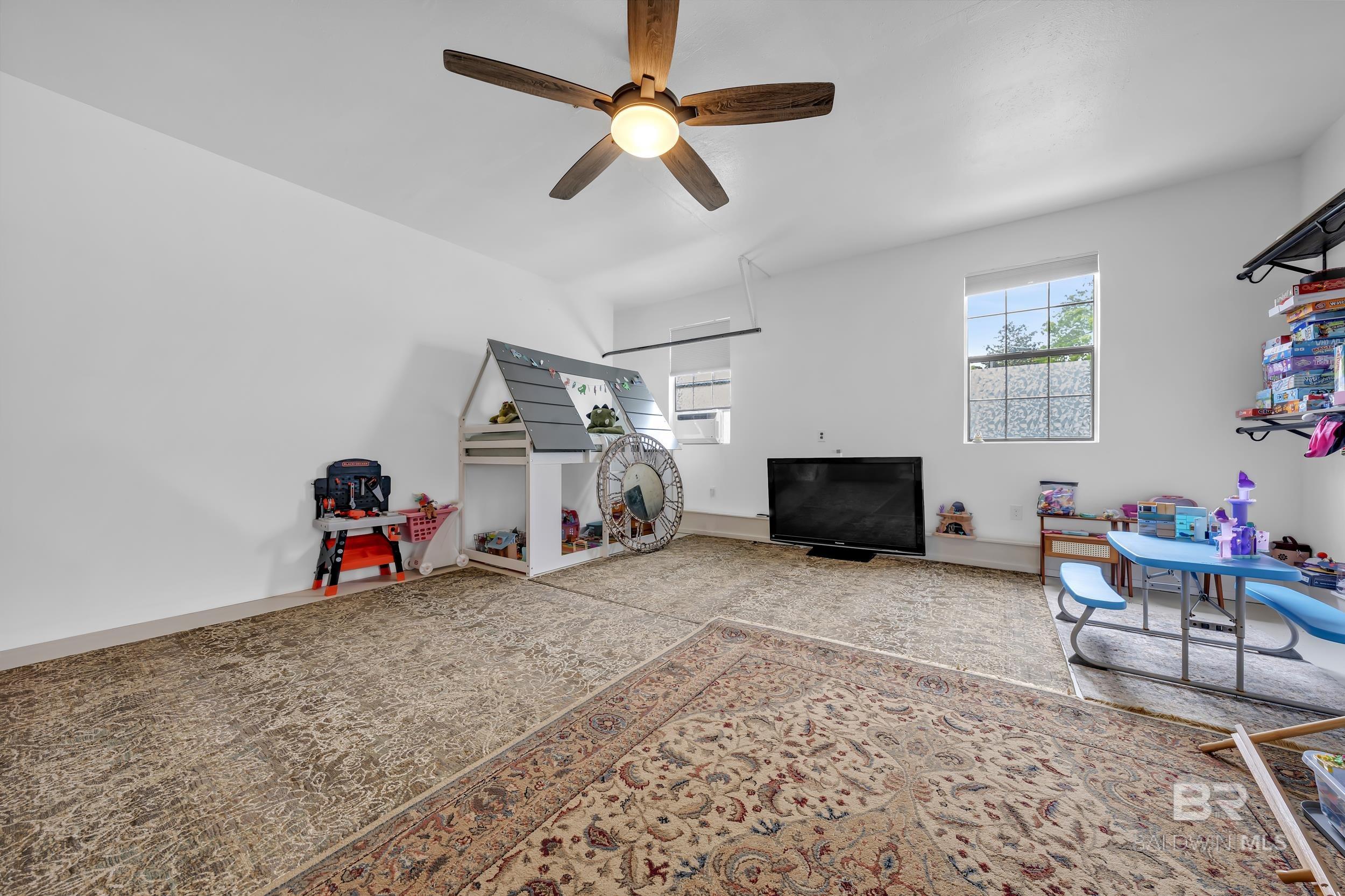 2760 Manuel Circle, Lillian, AL, 36549