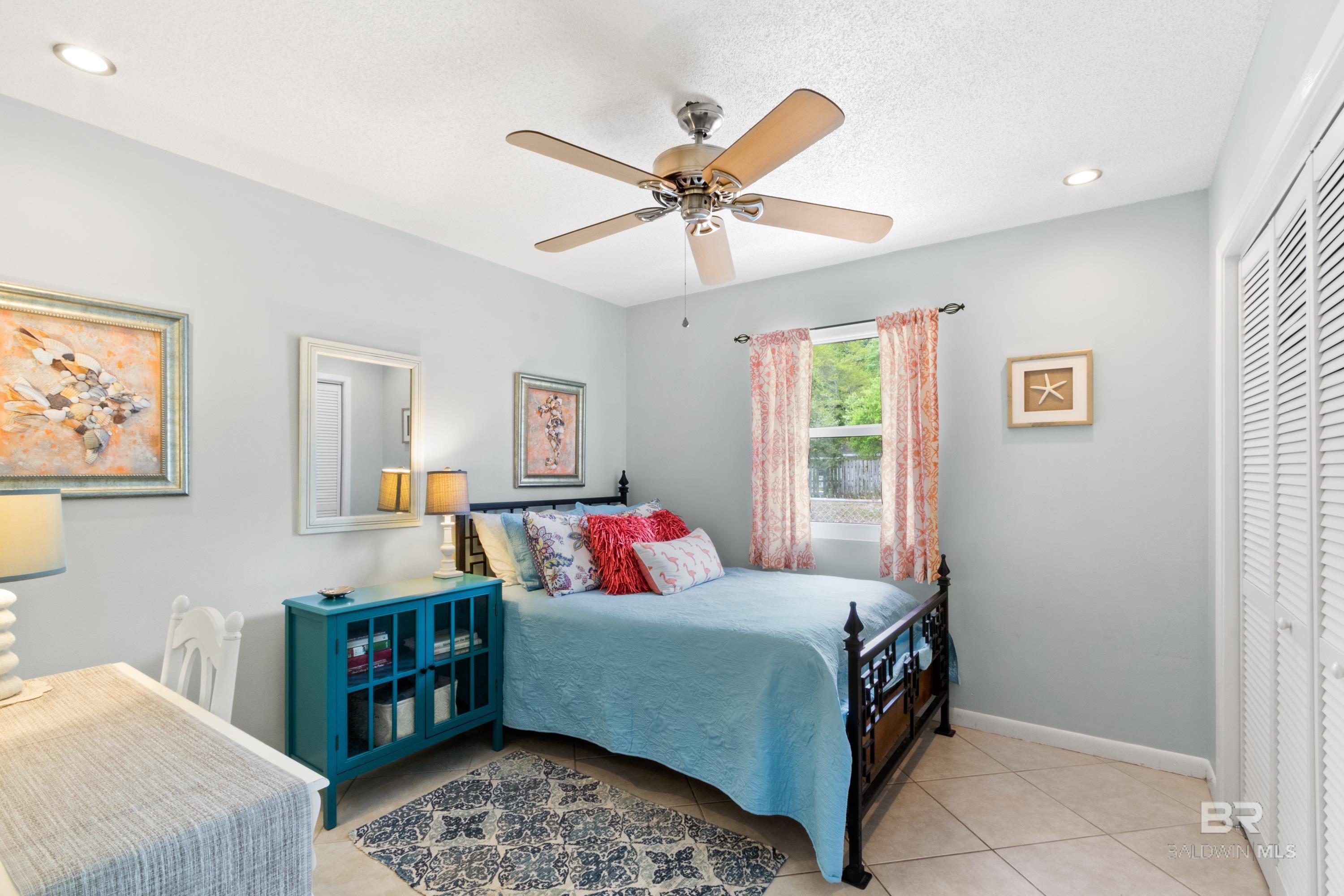 805 E 24th Avenue, Gulf Shores, AL, 36542