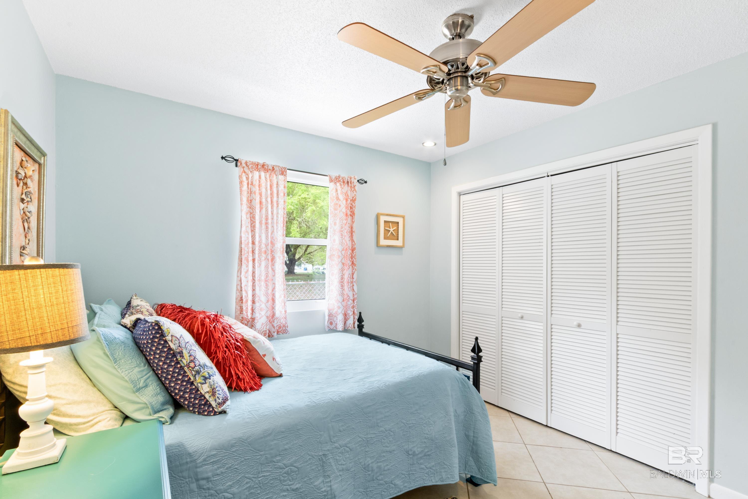 805 E 24th Avenue, Gulf Shores, AL, 36542