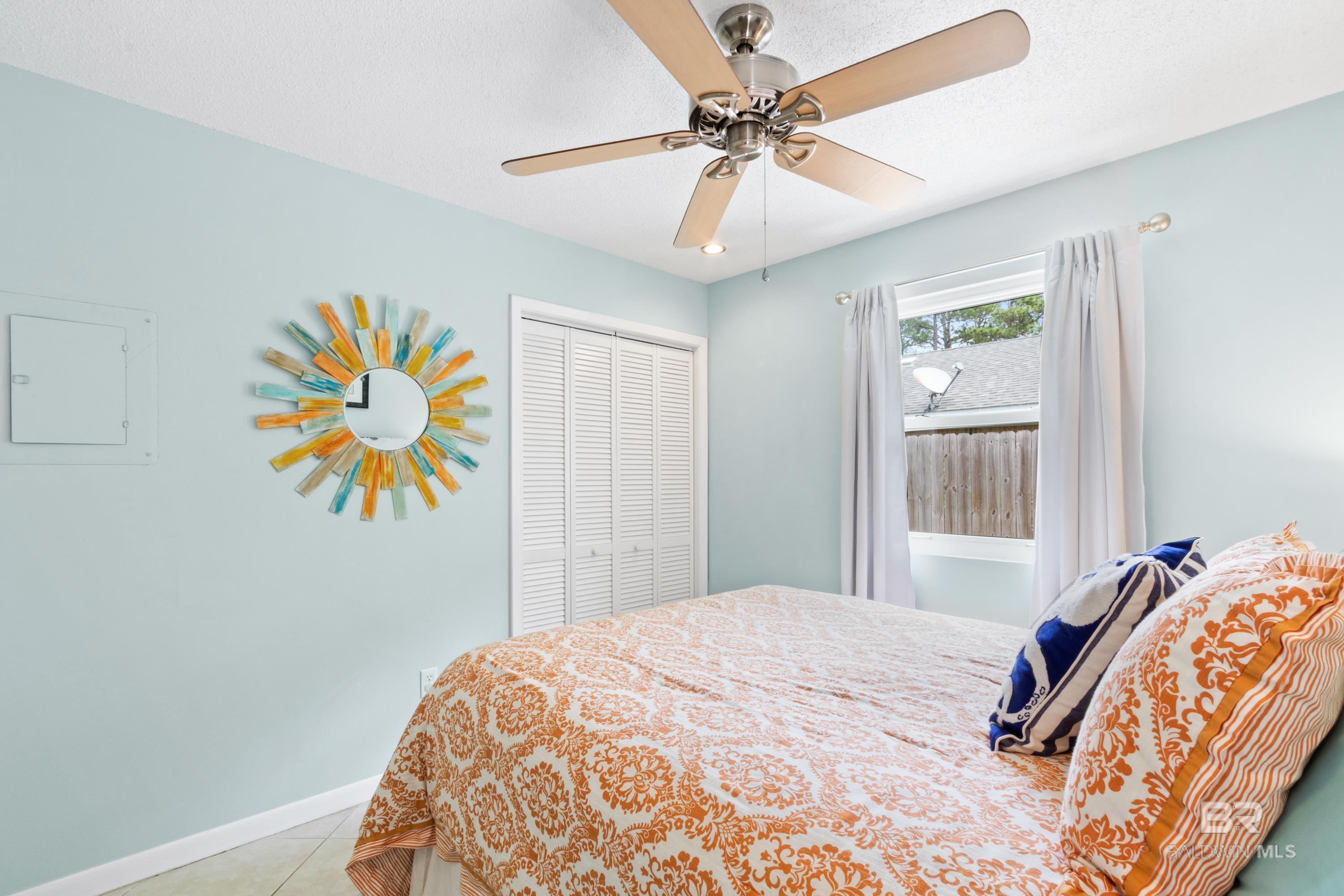 805 E 24th Avenue, Gulf Shores, AL, 36542