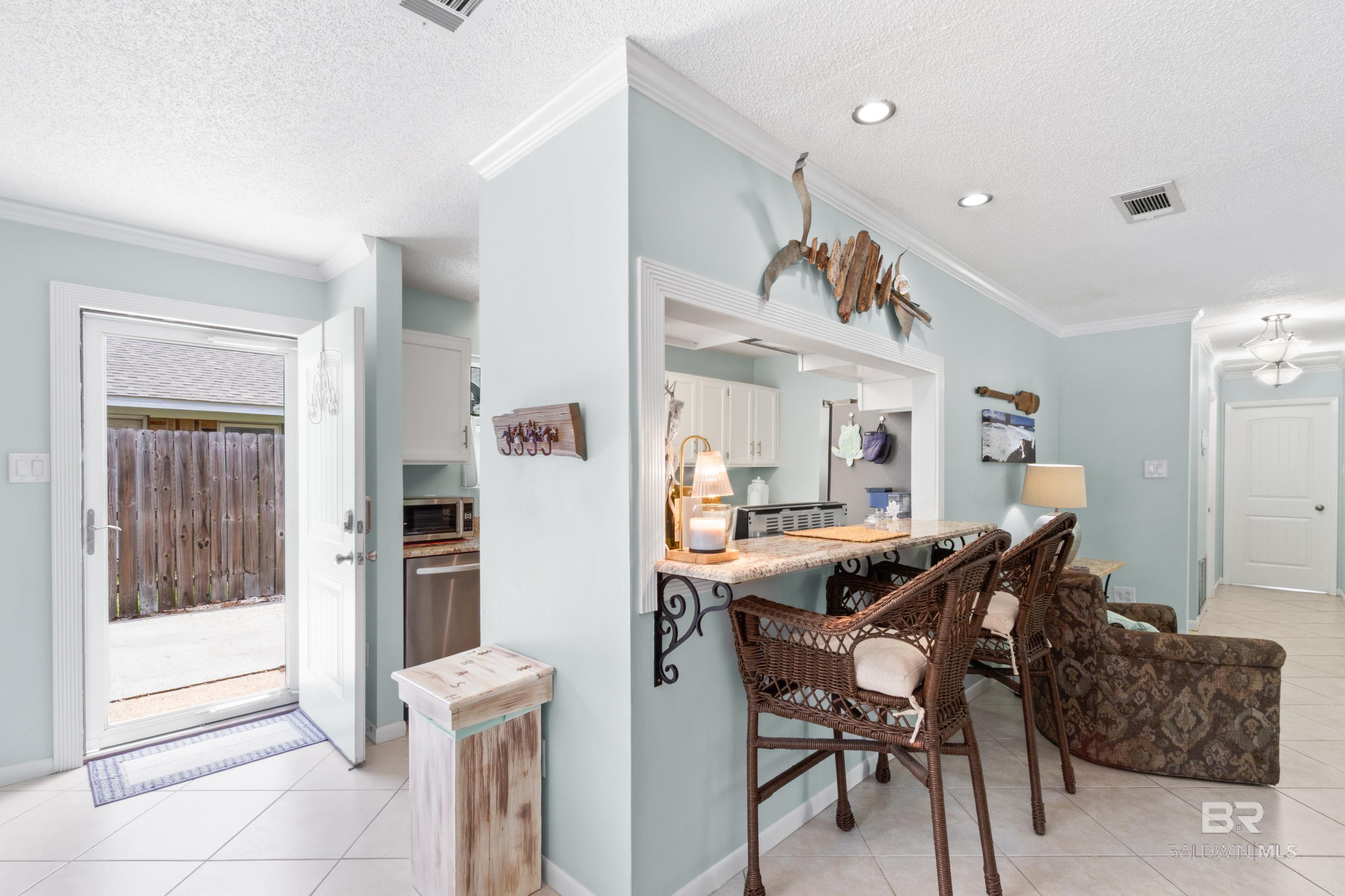 805 E 24th Avenue, Gulf Shores, AL, 36542