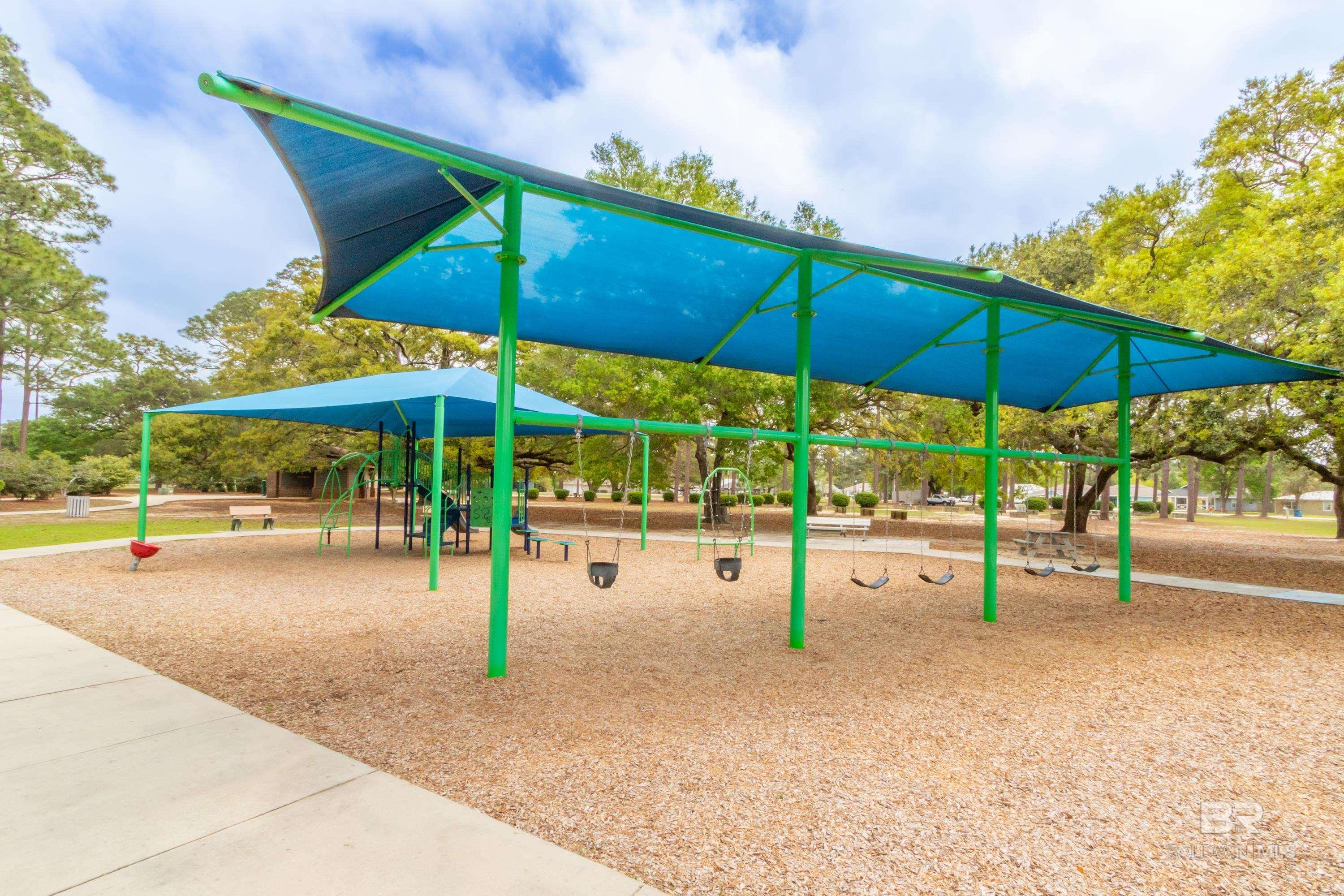 805 E 24th Avenue, Gulf Shores, AL, 36542