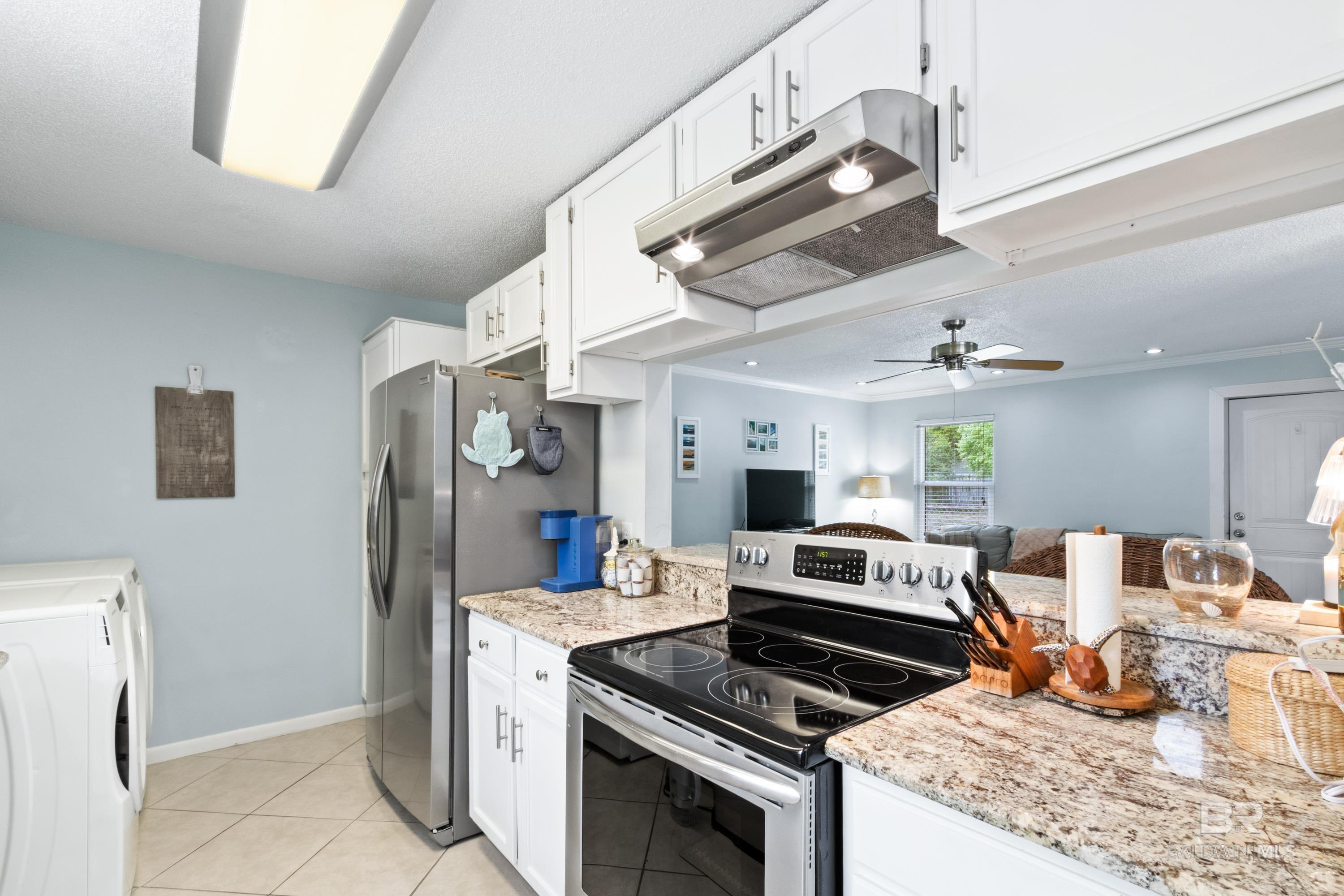 805 E 24th Avenue, Gulf Shores, AL, 36542