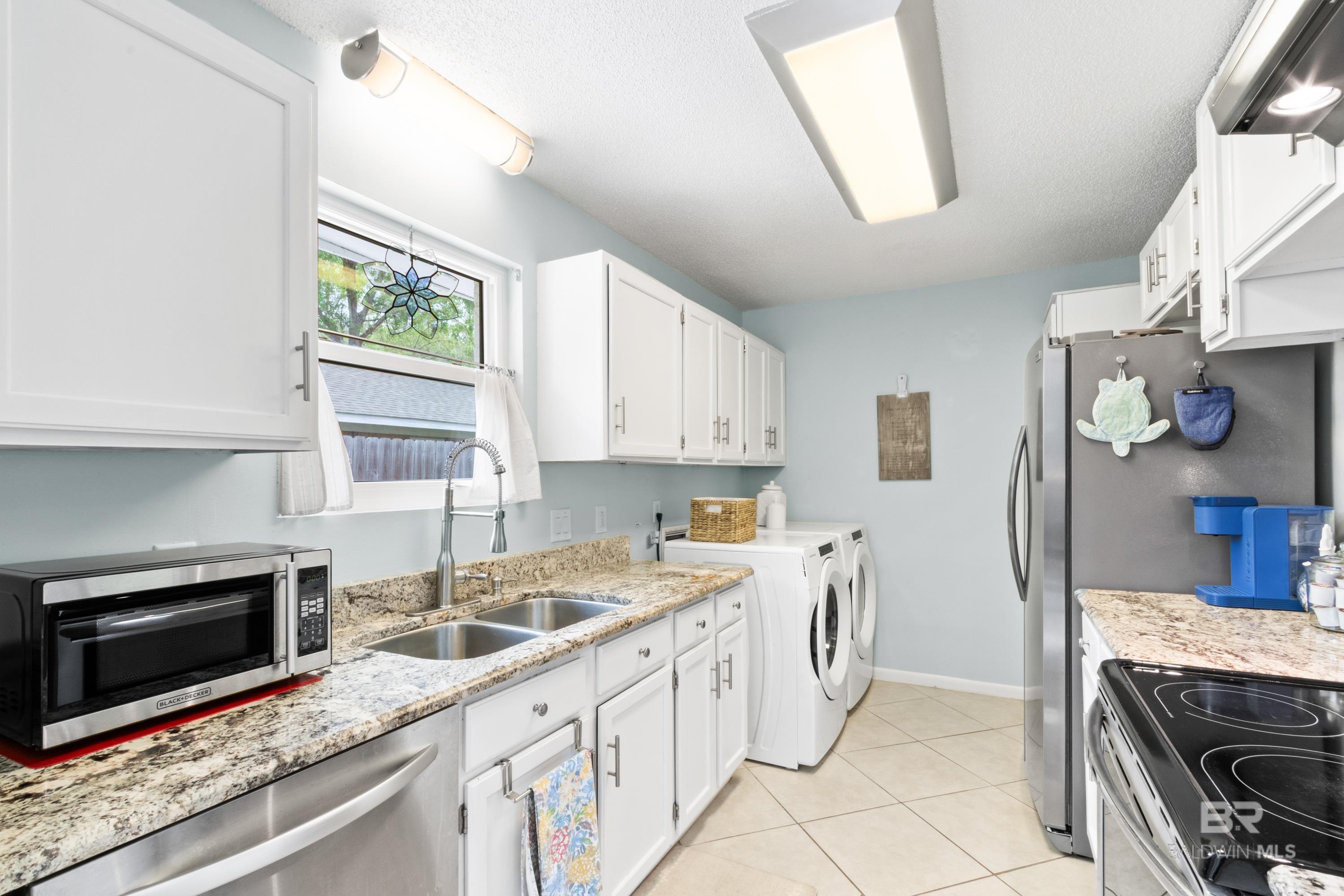 805 E 24th Avenue, Gulf Shores, AL, 36542