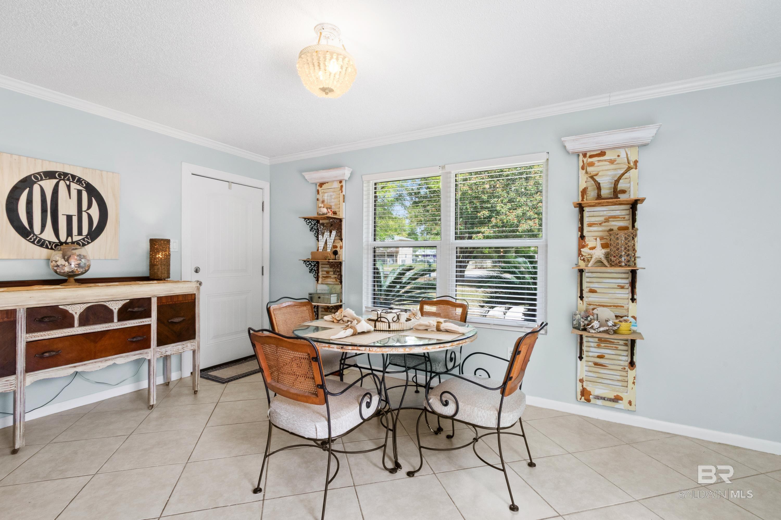 805 E 24th Avenue, Gulf Shores, AL, 36542