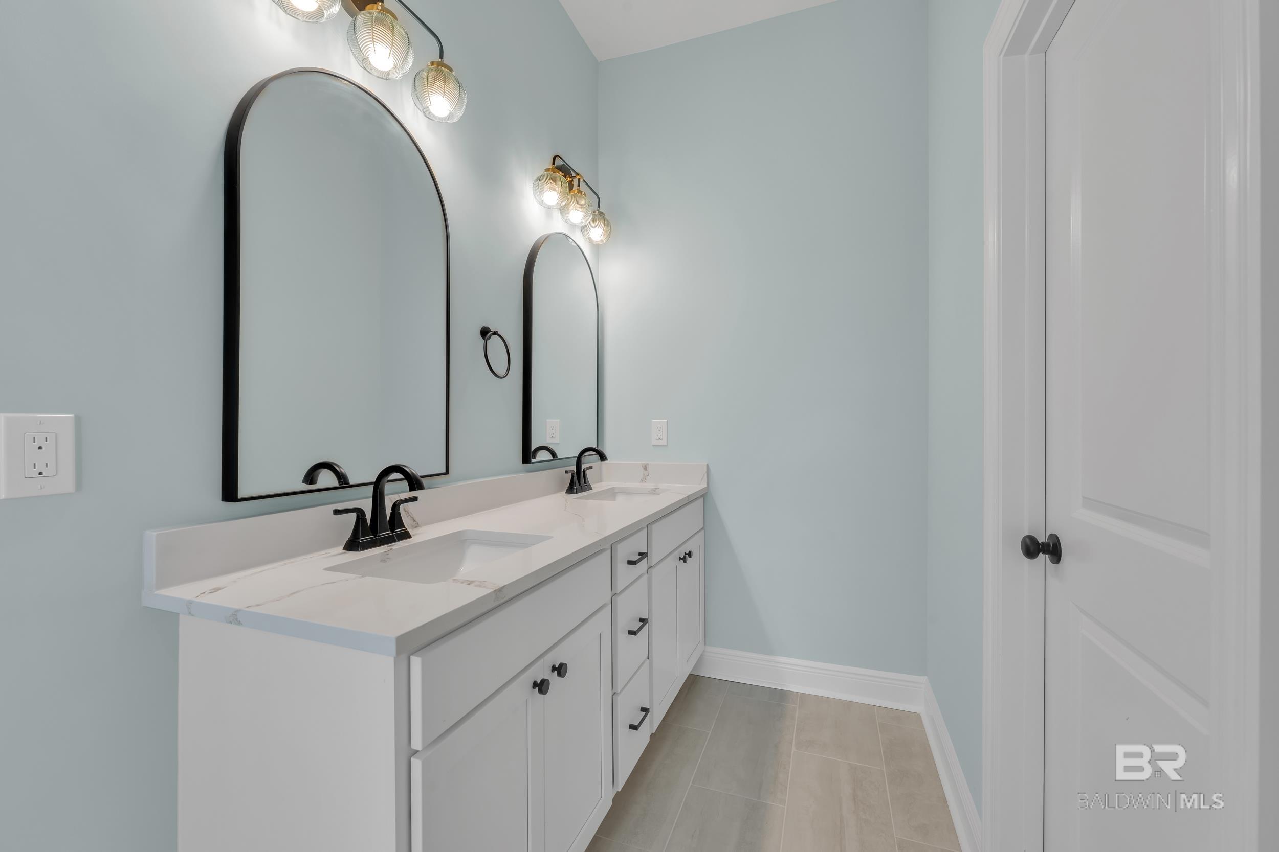 2270 W Beach Boulevard, Gulf Shores, AL, 36542