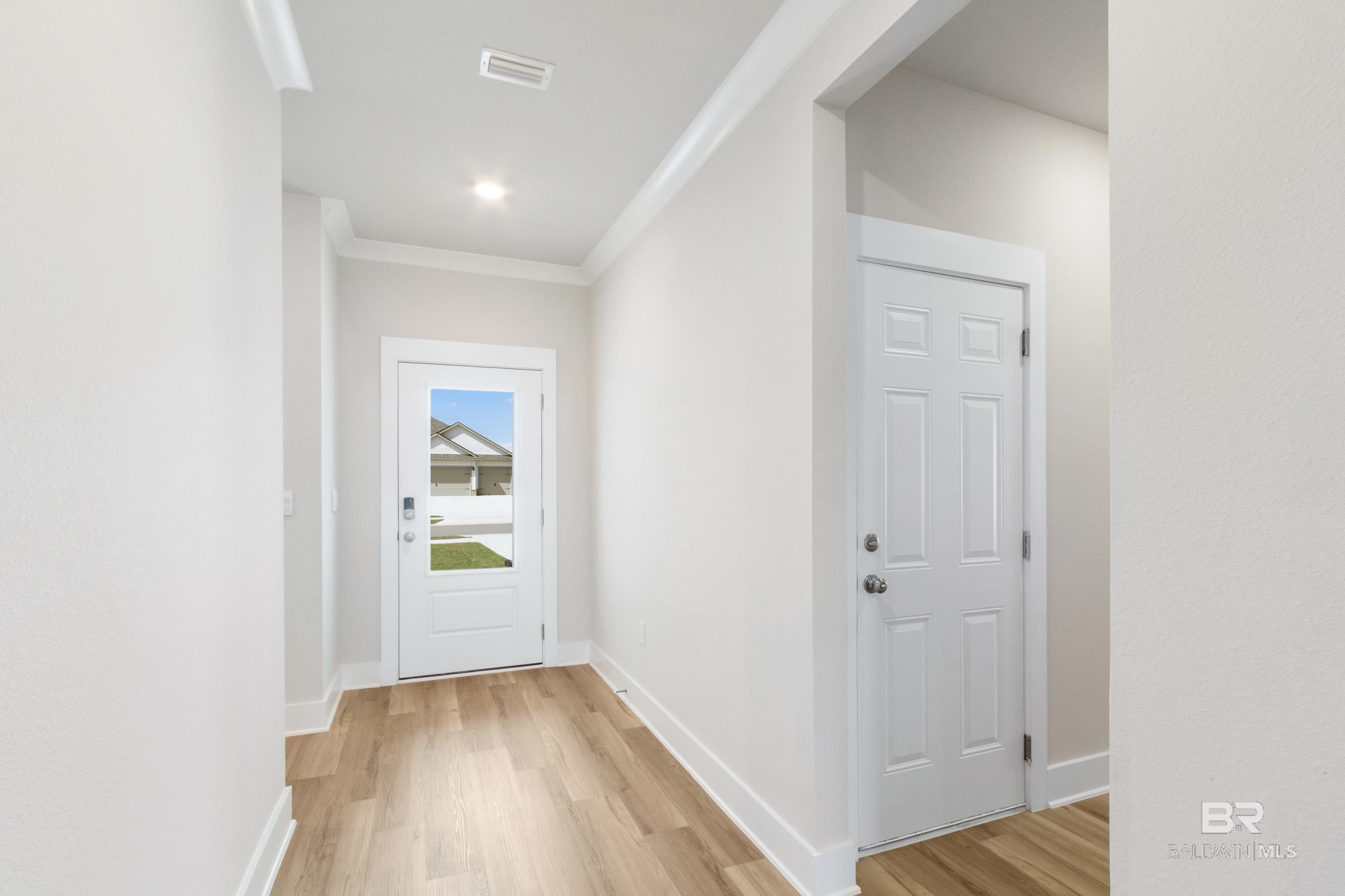 https://zimg.paragon.ice.com/ParagonImages/Property/PG/BCAR/394515/2/0/0/3628c763ea1843cb856303e87da712da/7/e9f73f22daf8e3ae185395d7a03a9b5c/394515-9b698256-4704-43a3-83ac-79d039461aa1.JPG