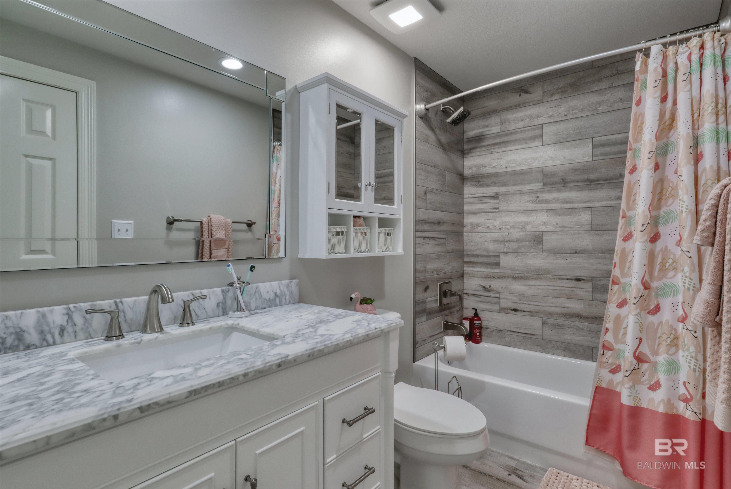 27800 Canal Road UNIT 403 & 404, Orange Beach, AL, 36561